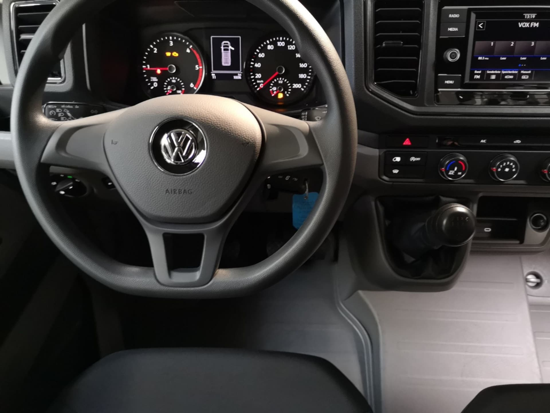 Volkswagen Crafter Kasten mittlerer Radstand