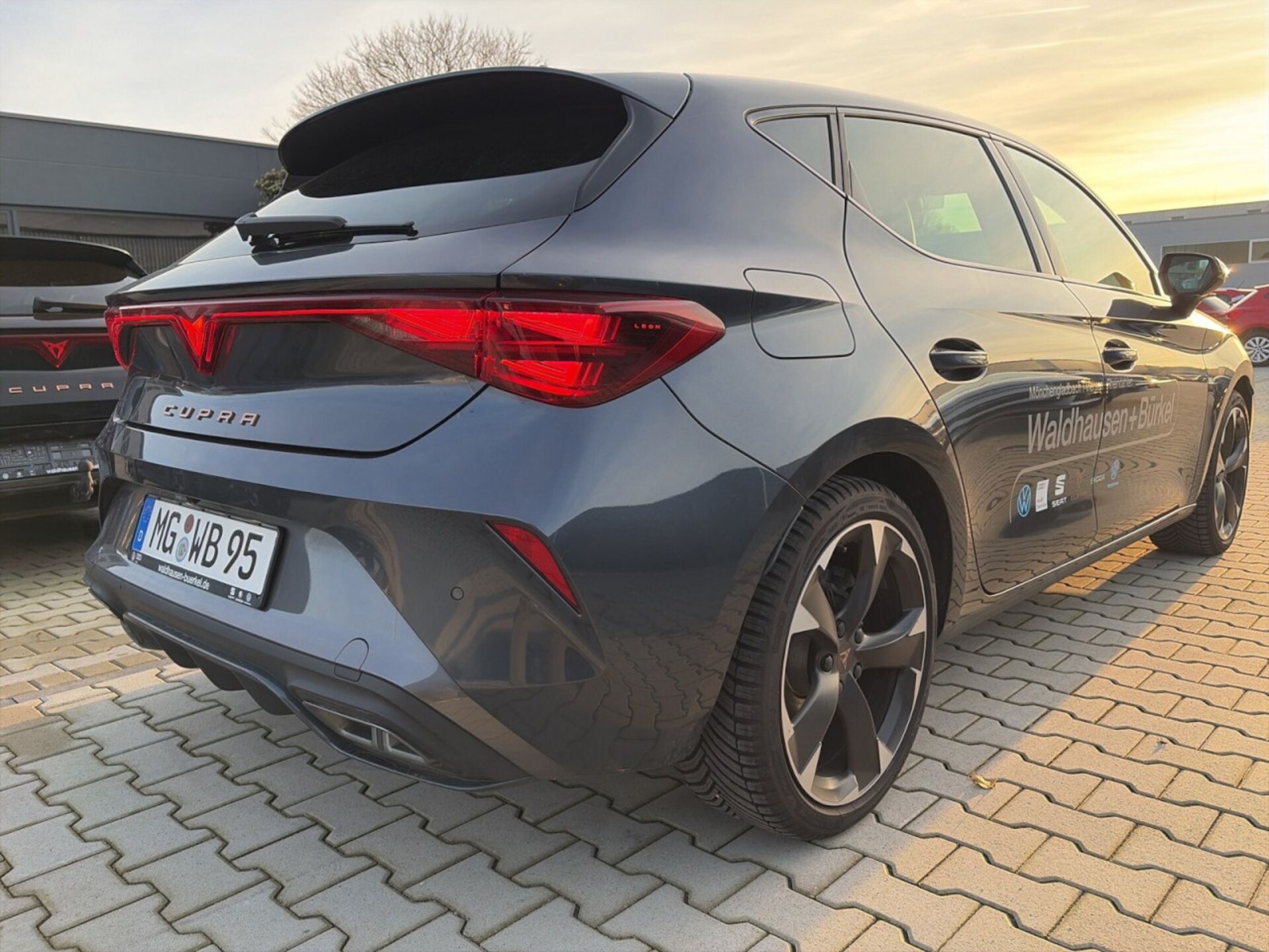 CUPRA Leon