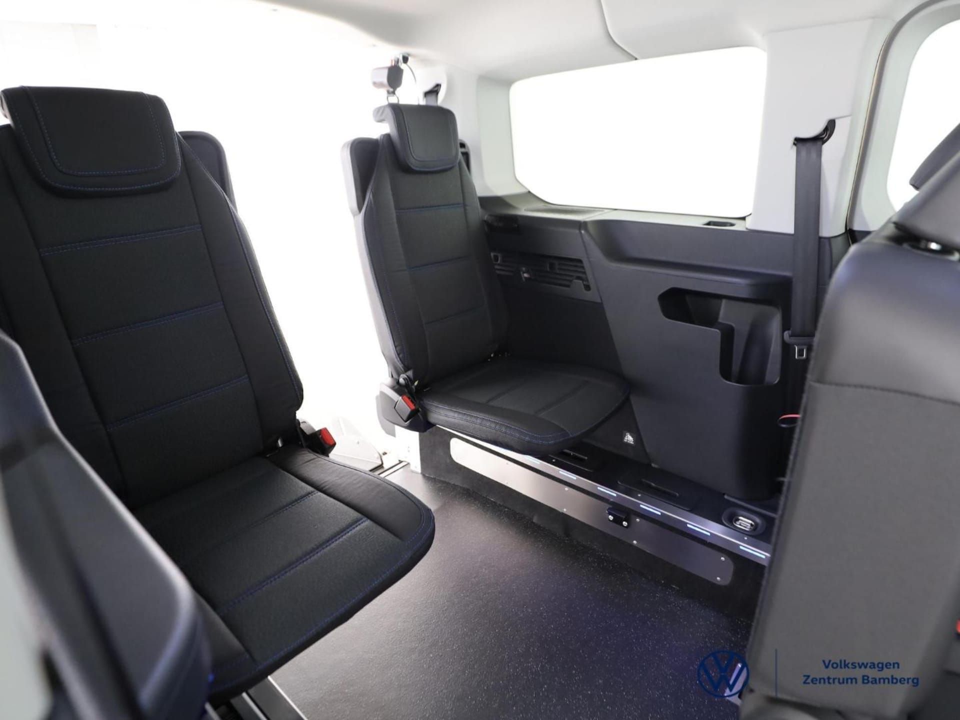 Volkswagen Caddy Maxi Basis-Modell