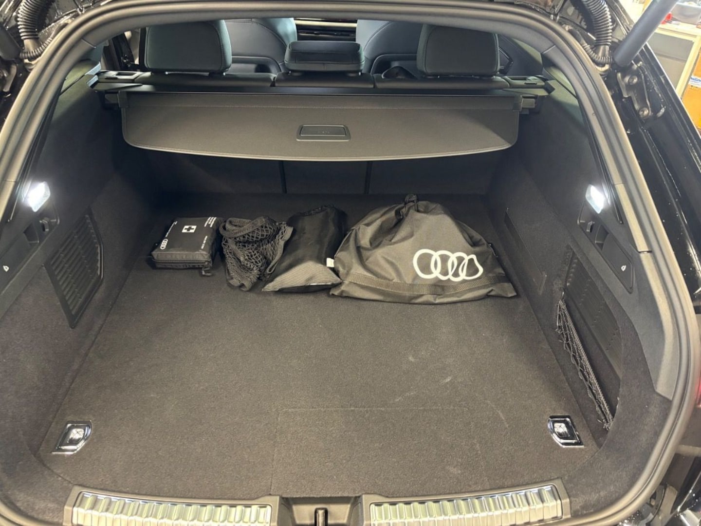 Bild über Audi A5 Avant e-hybrid e-hybrid quattro 270 kW S tronic - für weitere Informationen kontaktieren Sie den Audi Partner