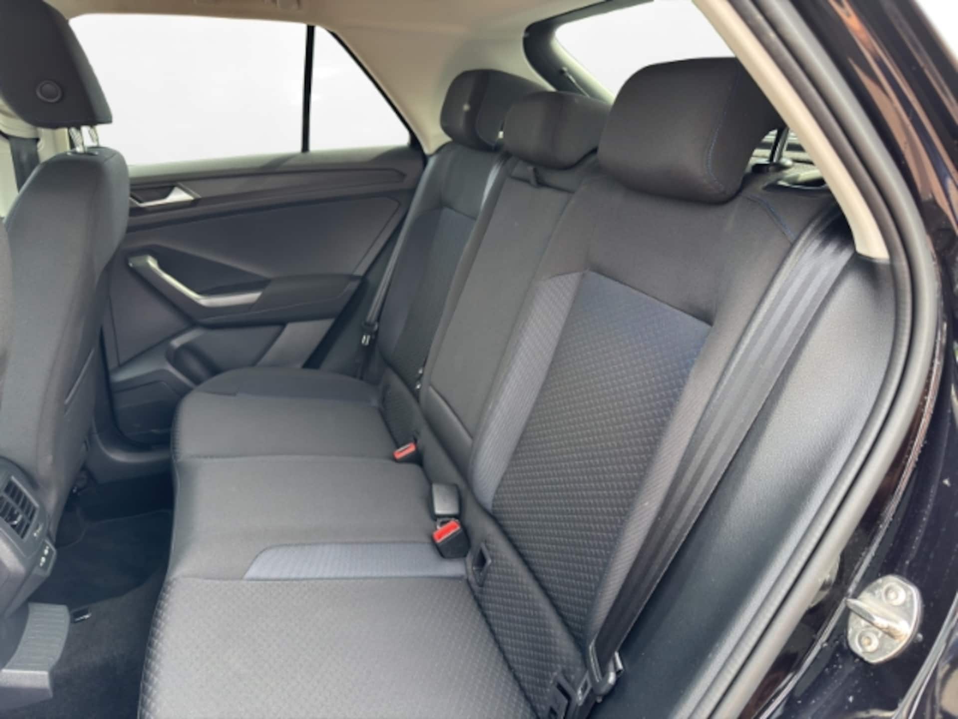 Volkswagen T-Roc United