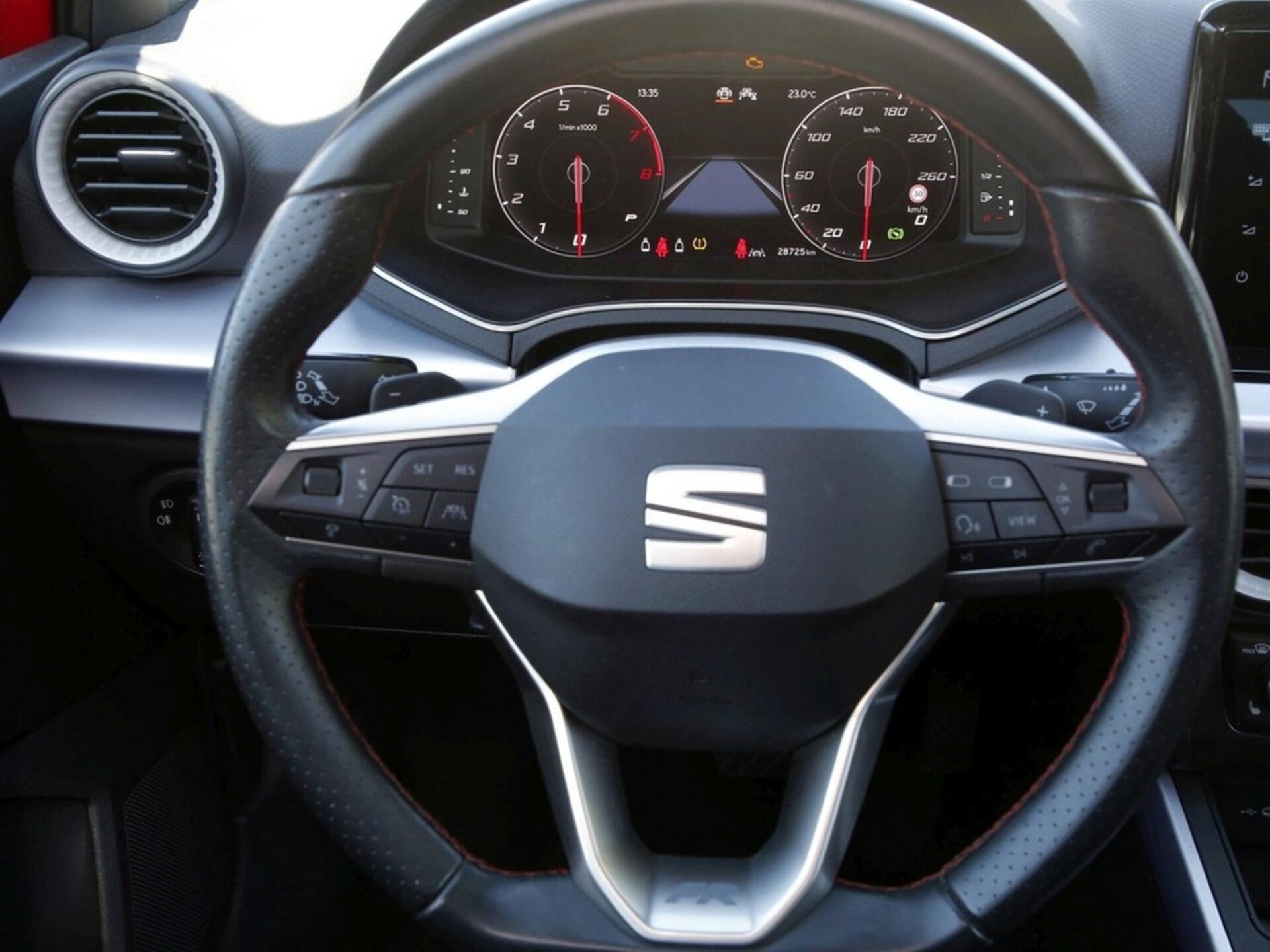 SEAT Arona FR