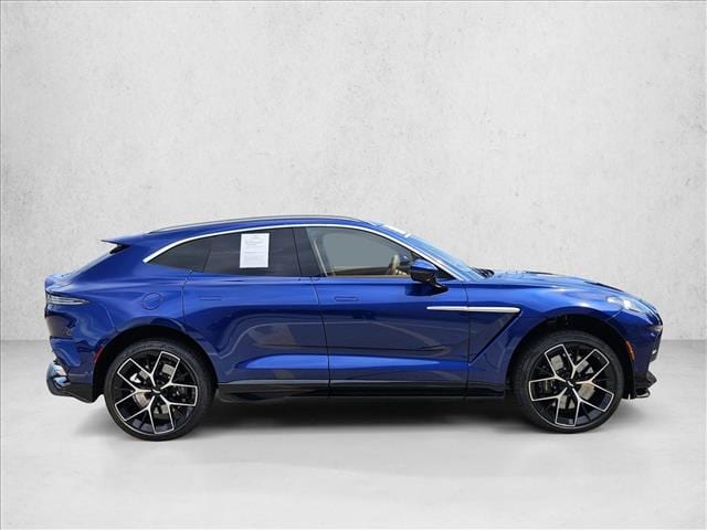2026 Aston Martin DBX