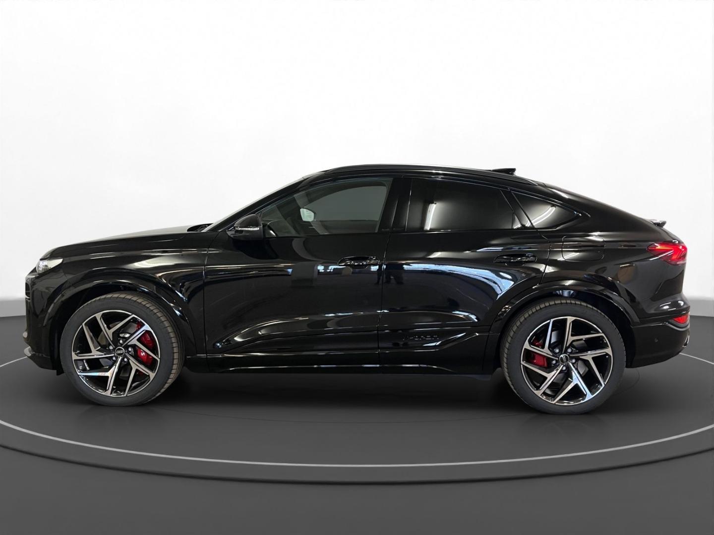 Image about Audi SQ6 Sportback e-tron e-tron