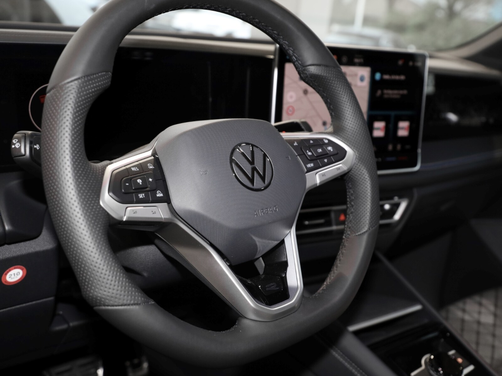 Volkswagen Tiguan – Bild 10