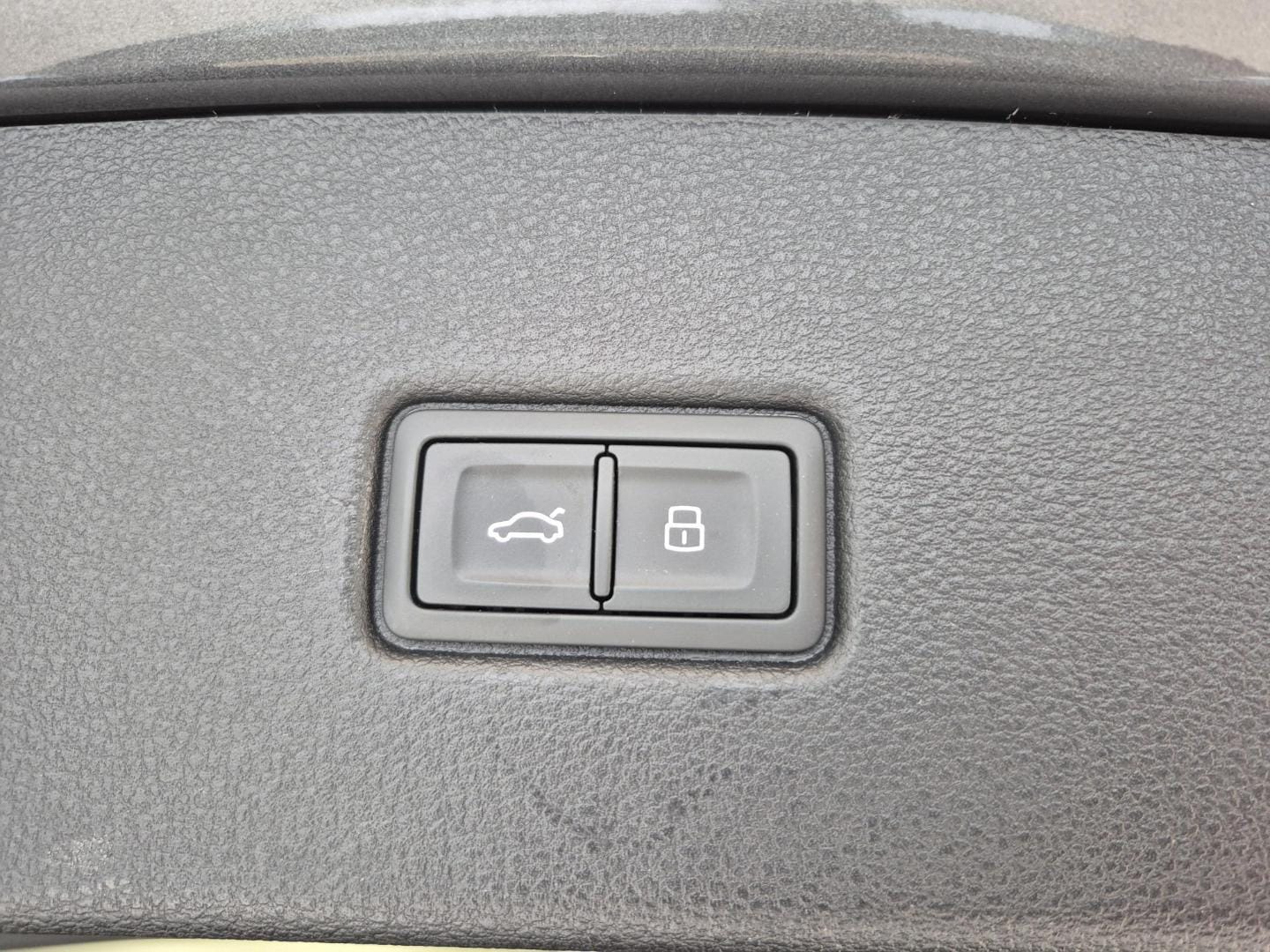 Image about Audi Q5 Sportback S line 40 TDI quattro 150 kW (204 ch) S tronic