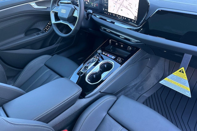 2026 Audi A6 Premium Plus - Photo 14