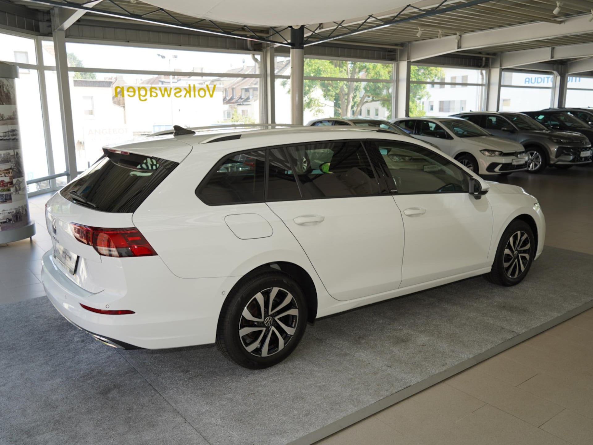 Volkswagen Golf Variant Active