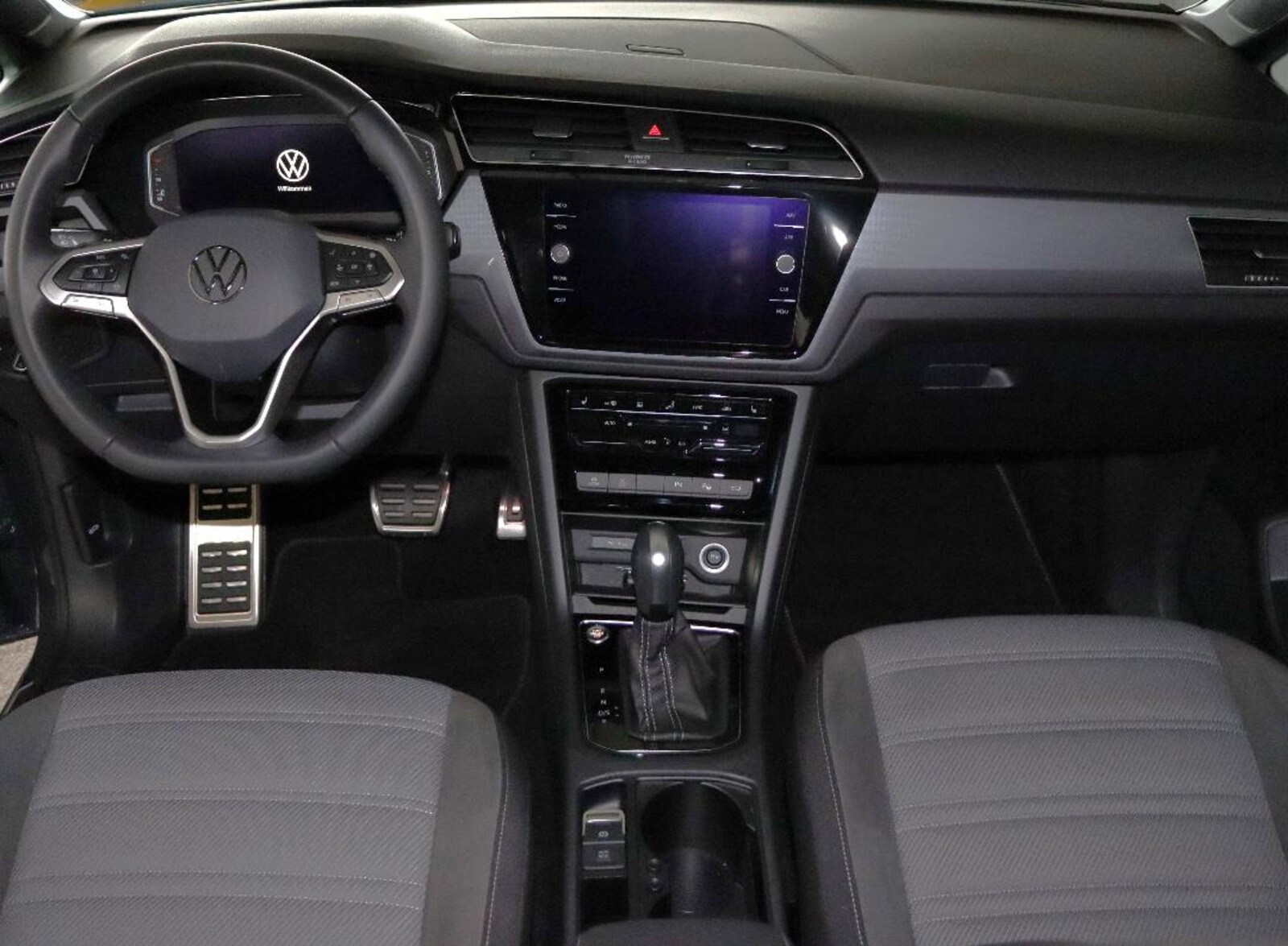 Volkswagen Touran – Bild 16