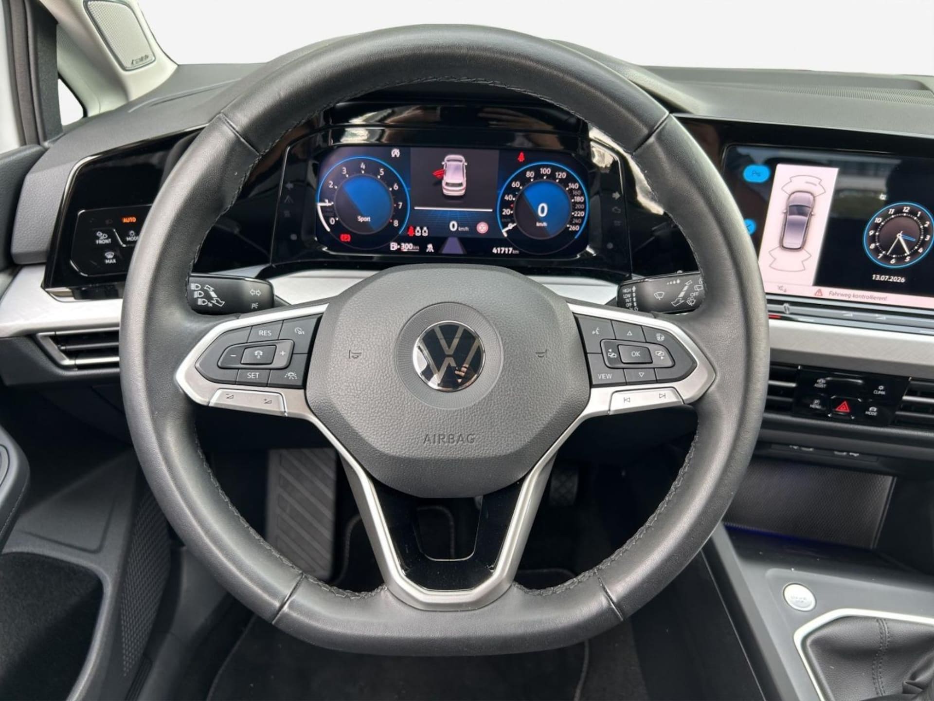 Volkswagen Golf Life