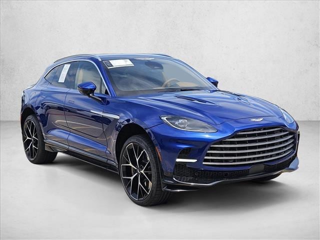 2026 Aston Martin DBX
