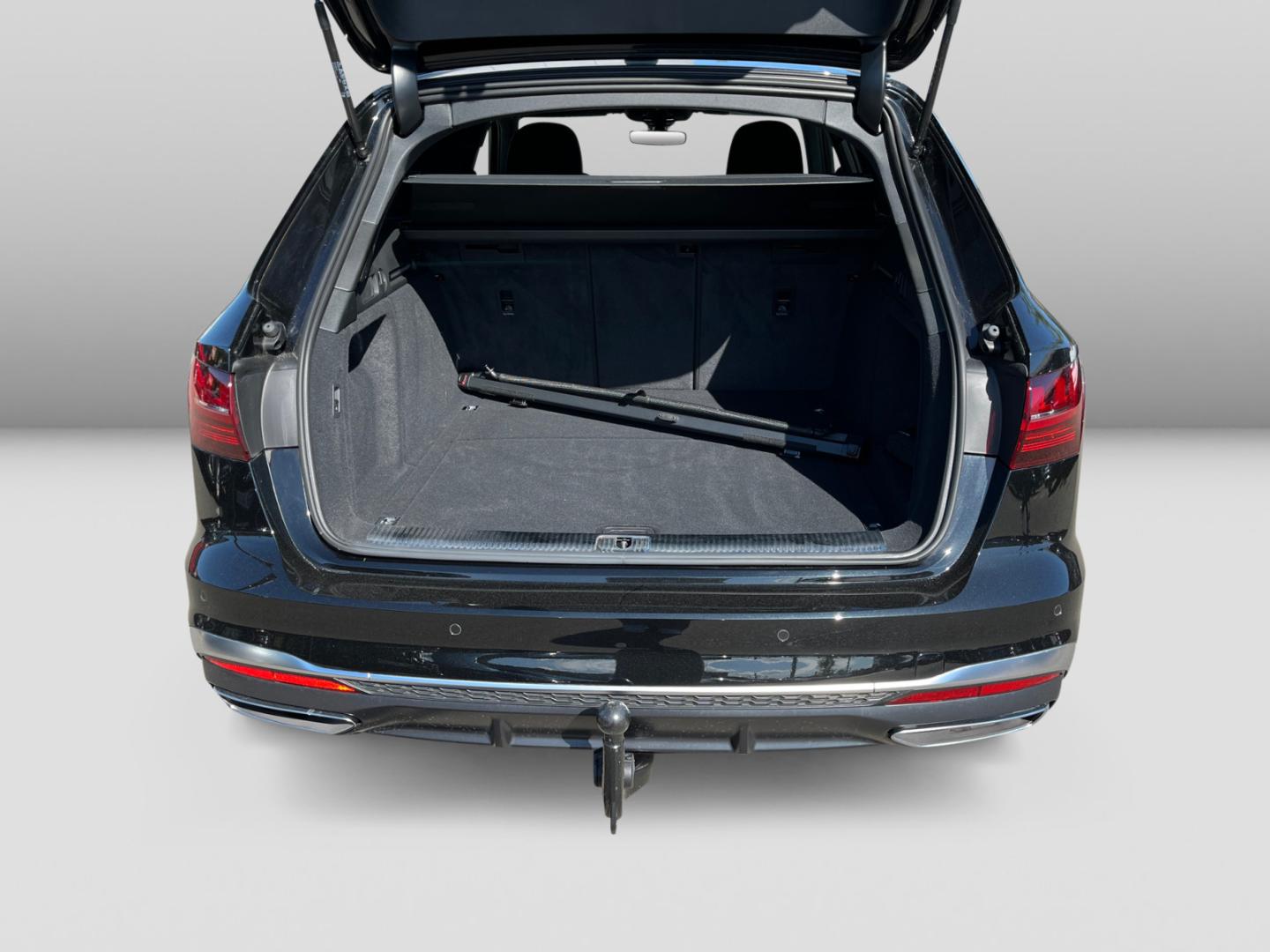 Image about Audi A4 Avant S line 35 TFSI S tronic