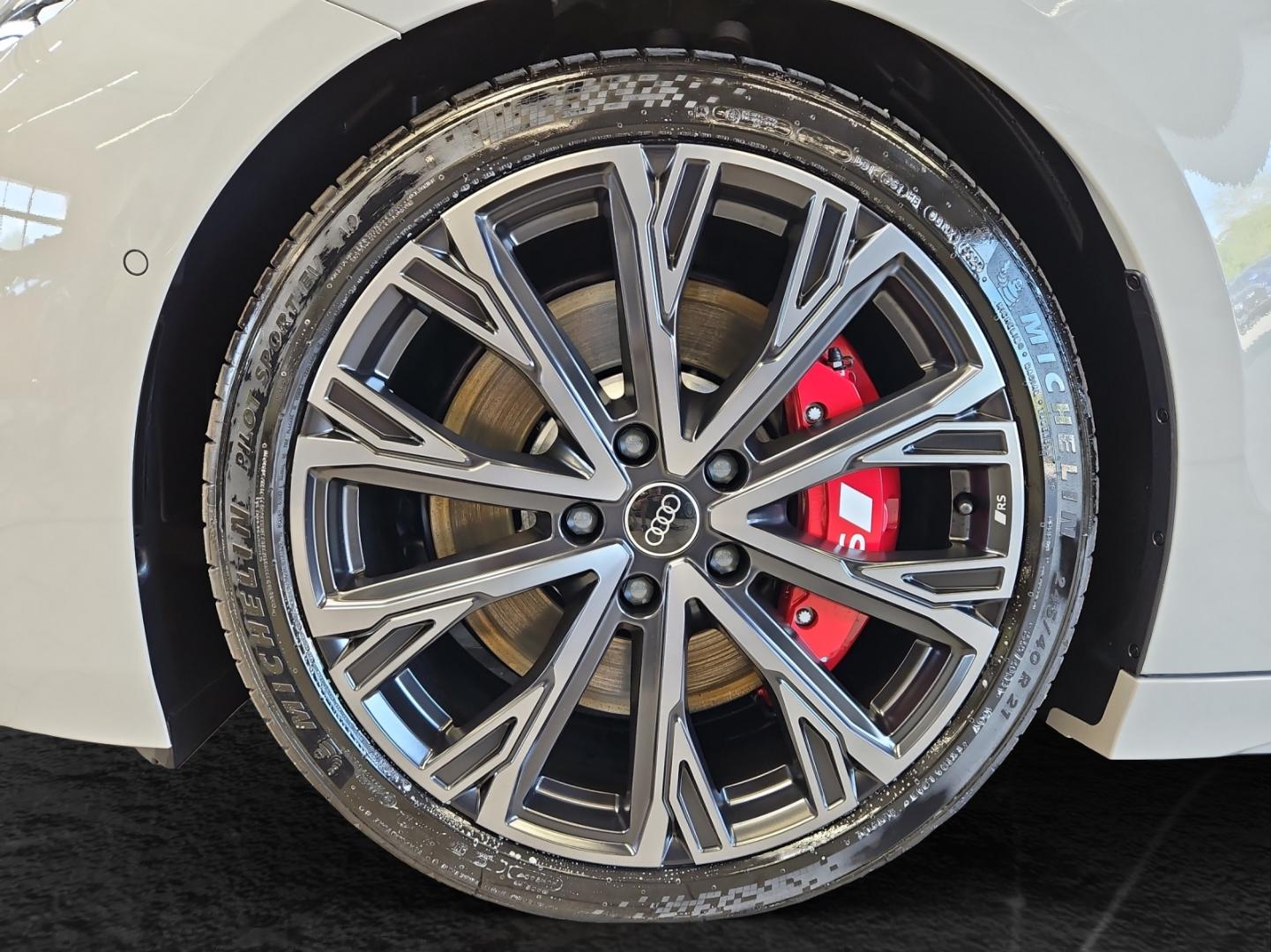Image about Audi S6 Avant e-tron e-tron