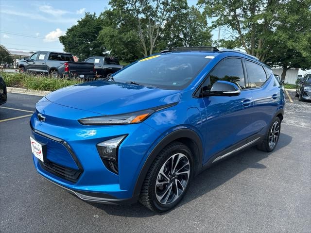 Used 2022 Chevrolet Bolt EUV Premier with VIN 1G1FZ6S02N4108824 for sale in Naperville, IL
