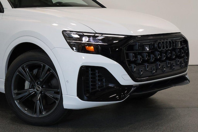 2026 Audi Q8
