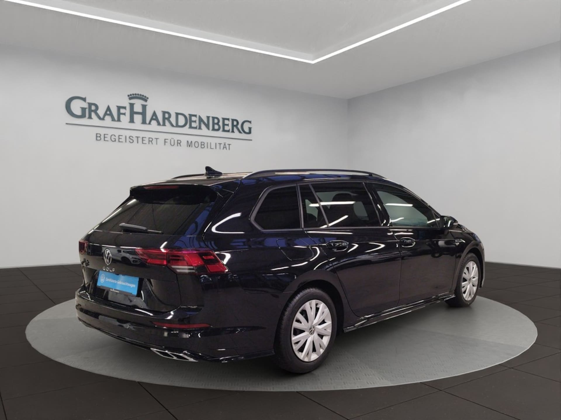 Volkswagen Golf Variant R-Line