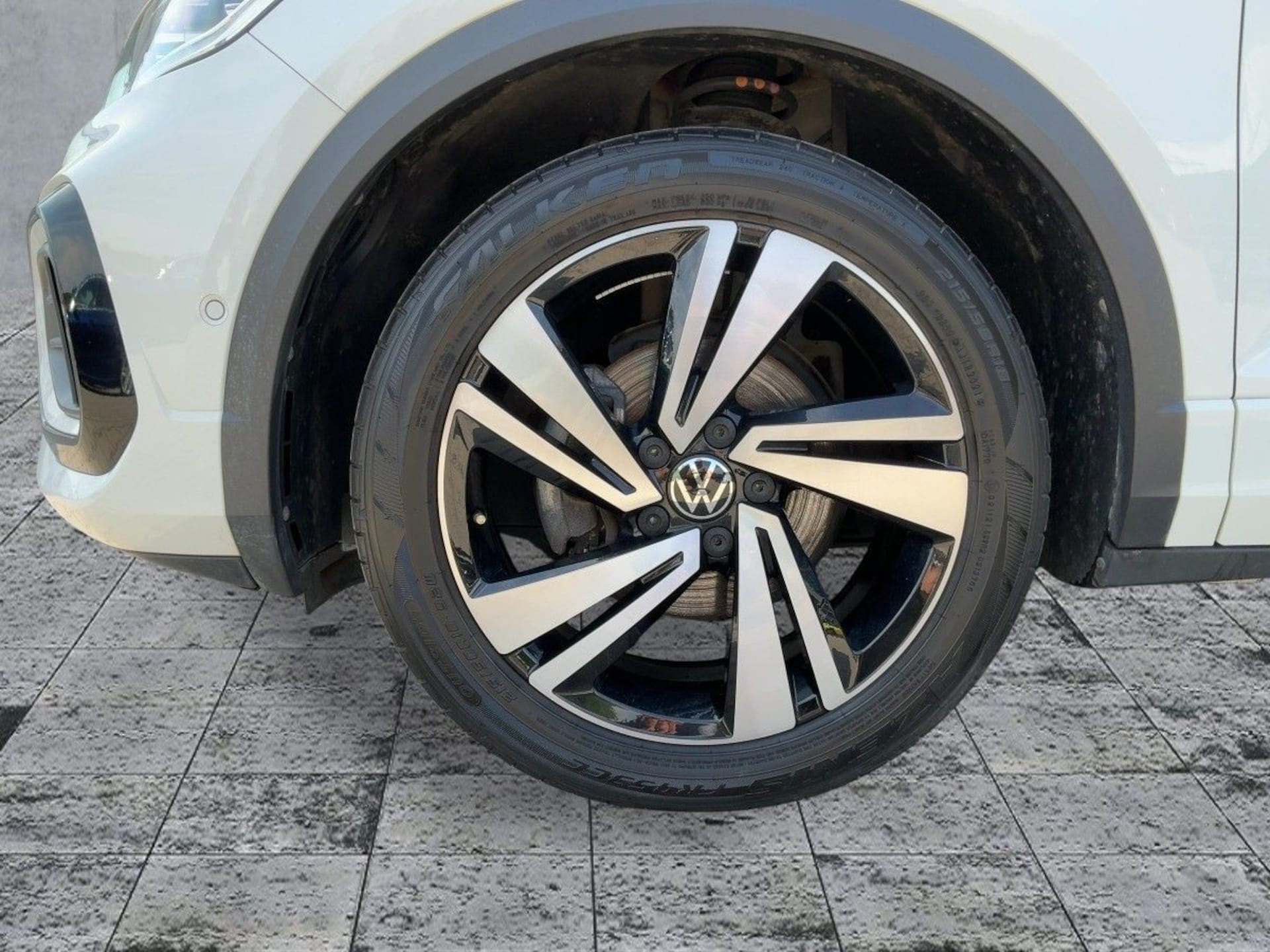 Volkswagen T-Roc R-Line