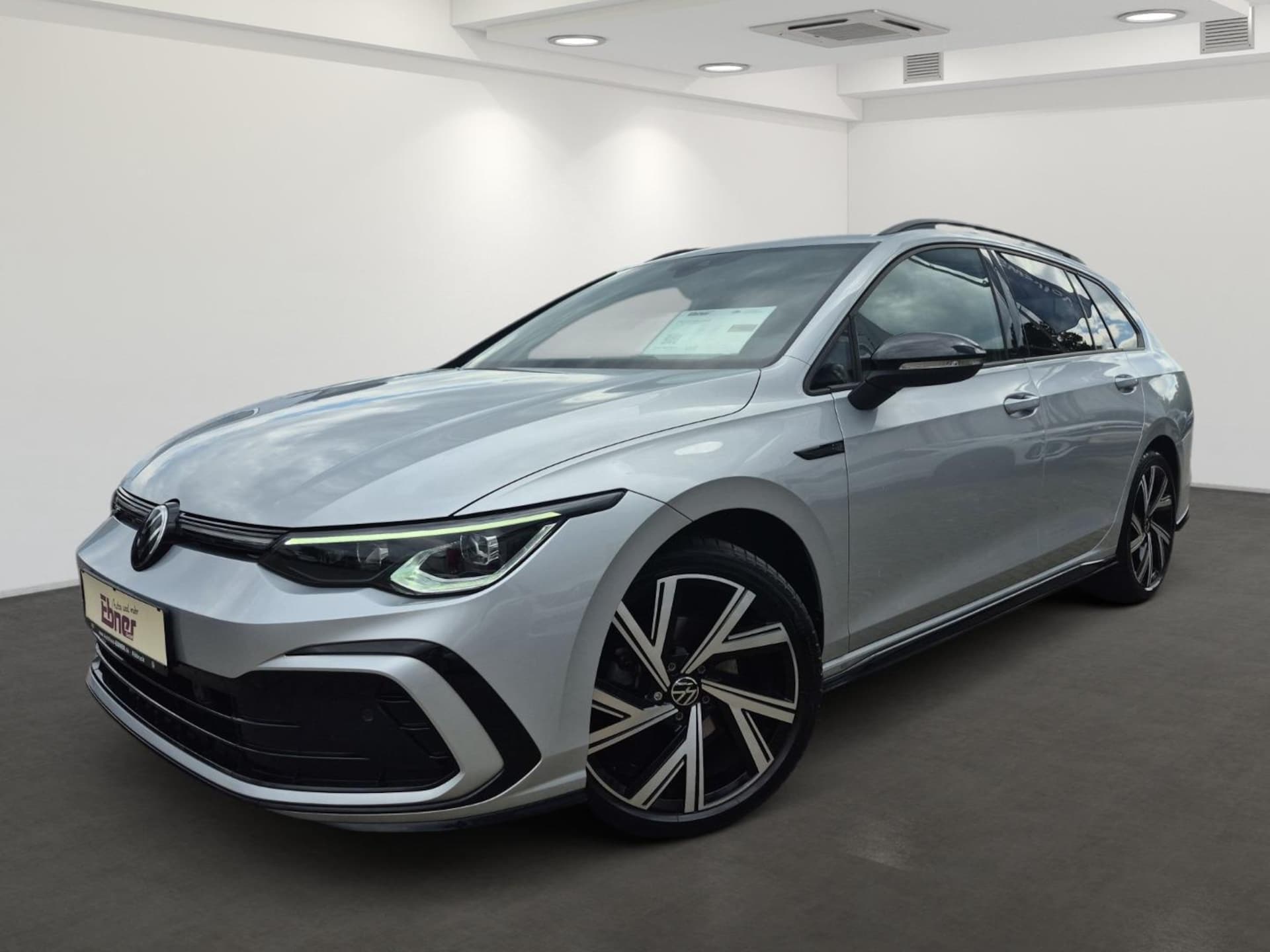 Volkswagen Golf Variant R-Line