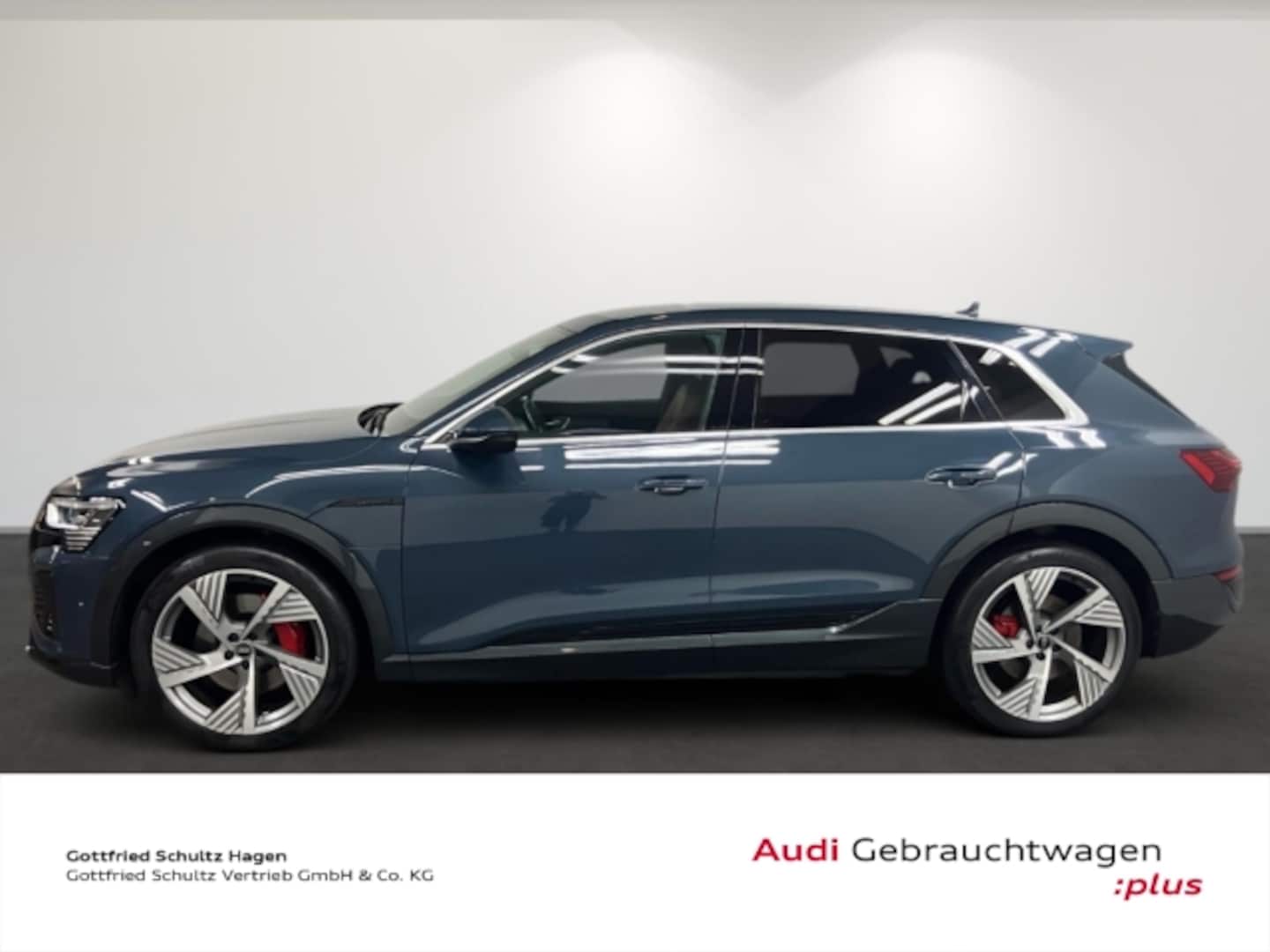 Bild über Audi Q8 e-tron S line 50 e-tron quattro - für weitere Informationen kontaktieren Sie den Audi Partner