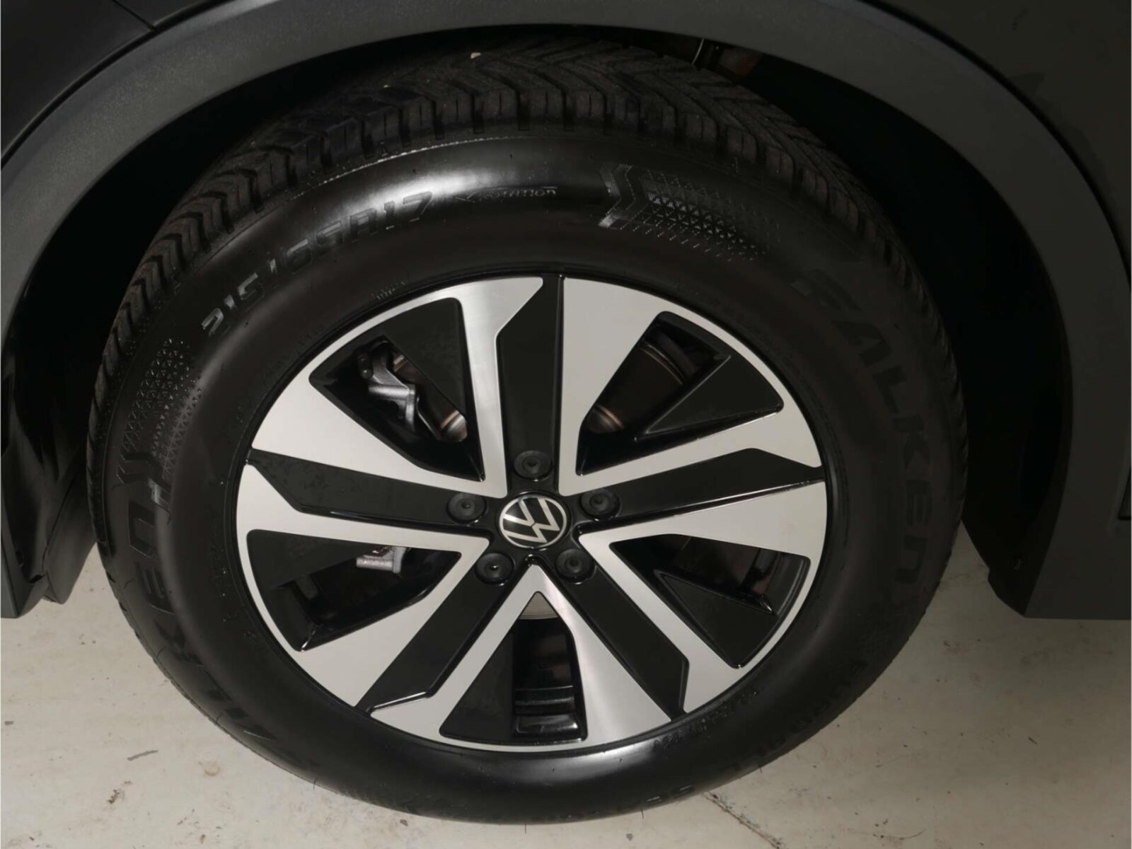 Volkswagen Tiguan – Bild 4