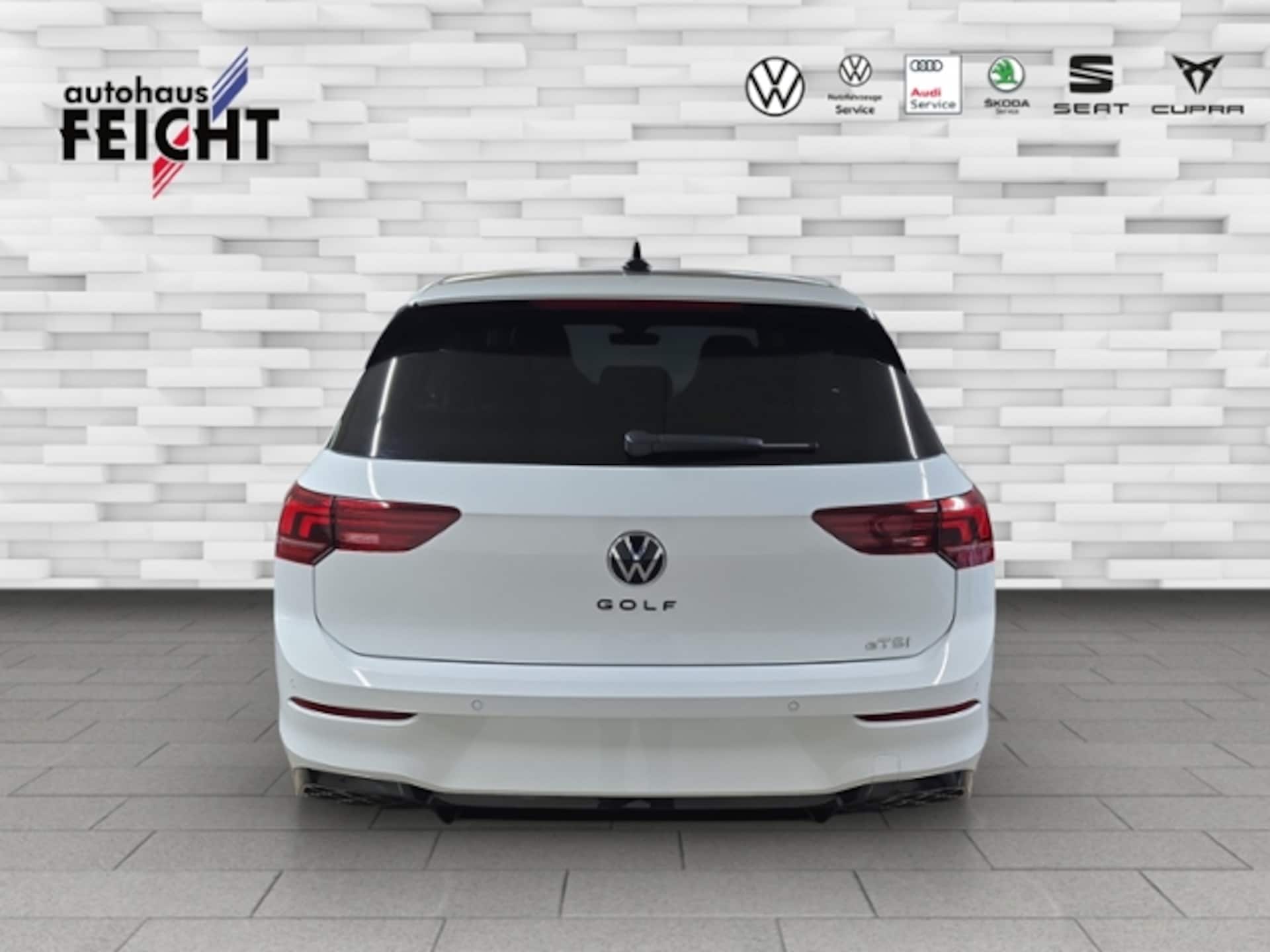 Volkswagen Golf R-Line