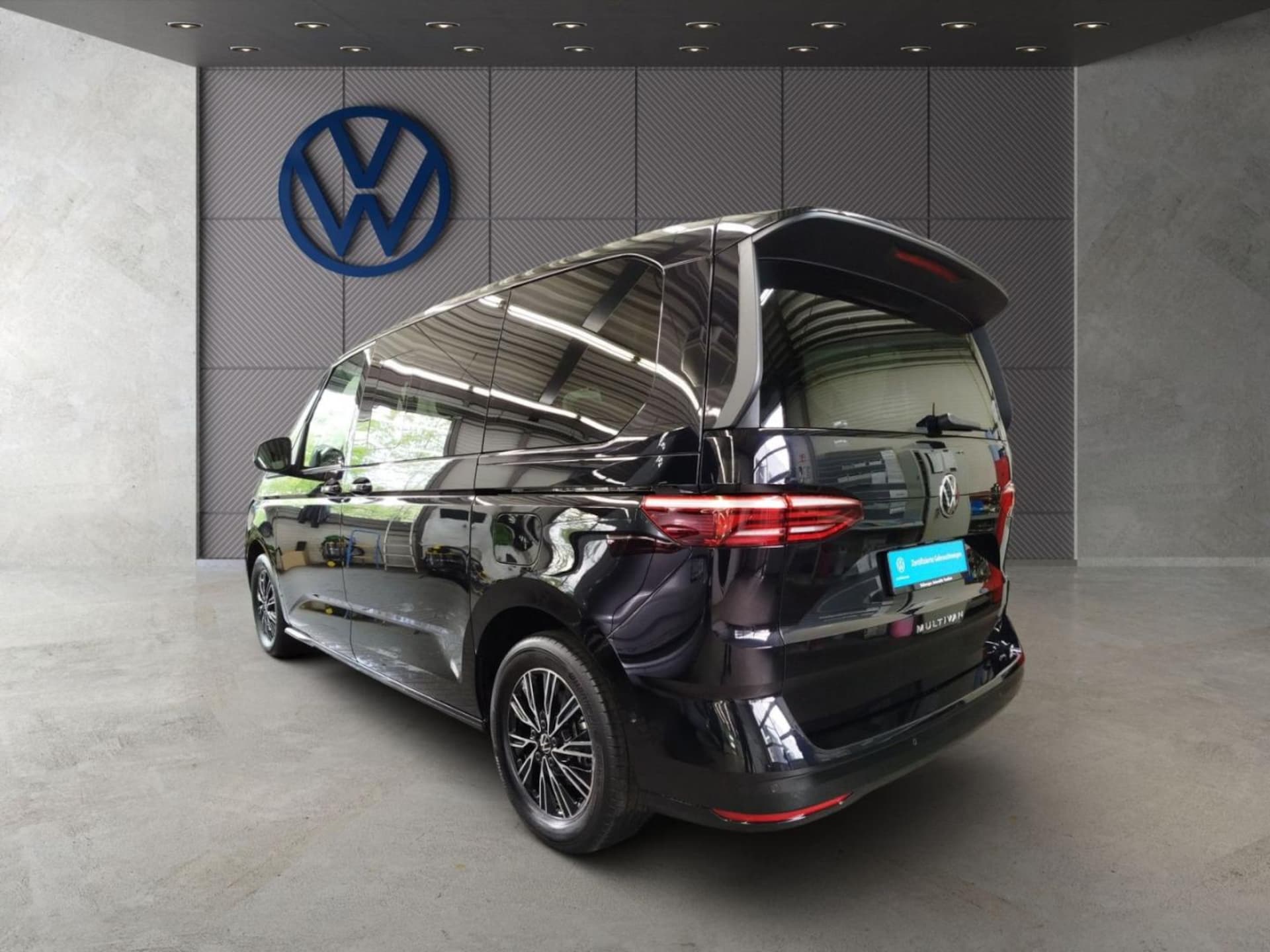 Volkswagen Multivan Basis-Modell