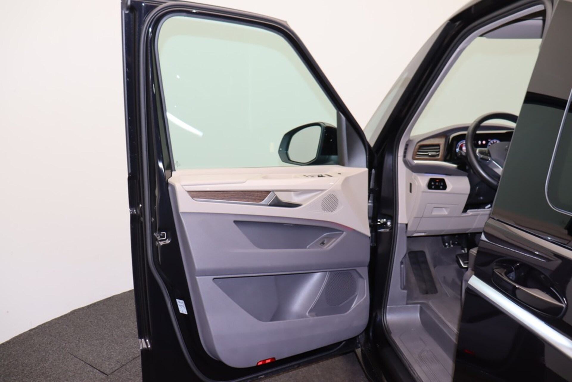 Volkswagen Multivan Langversion Style