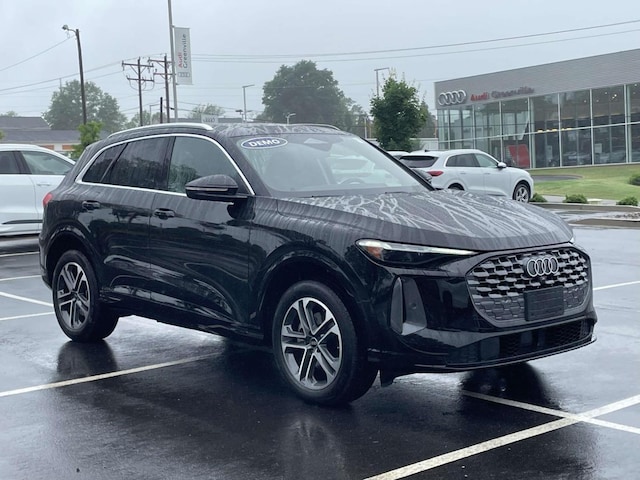 Photo of 2025 Audi Q5
