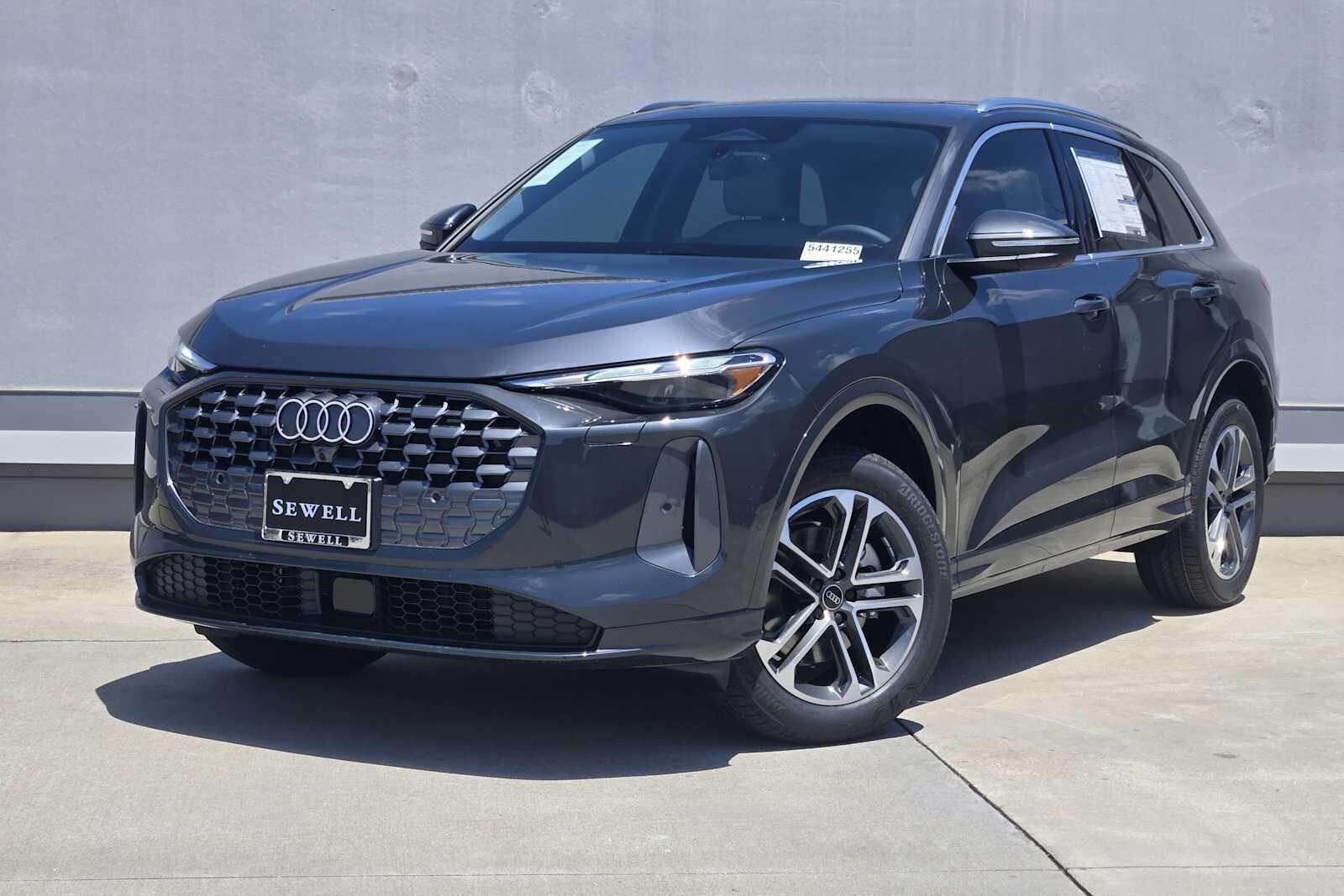 2026 Audi Q5 Premium quattro's photo