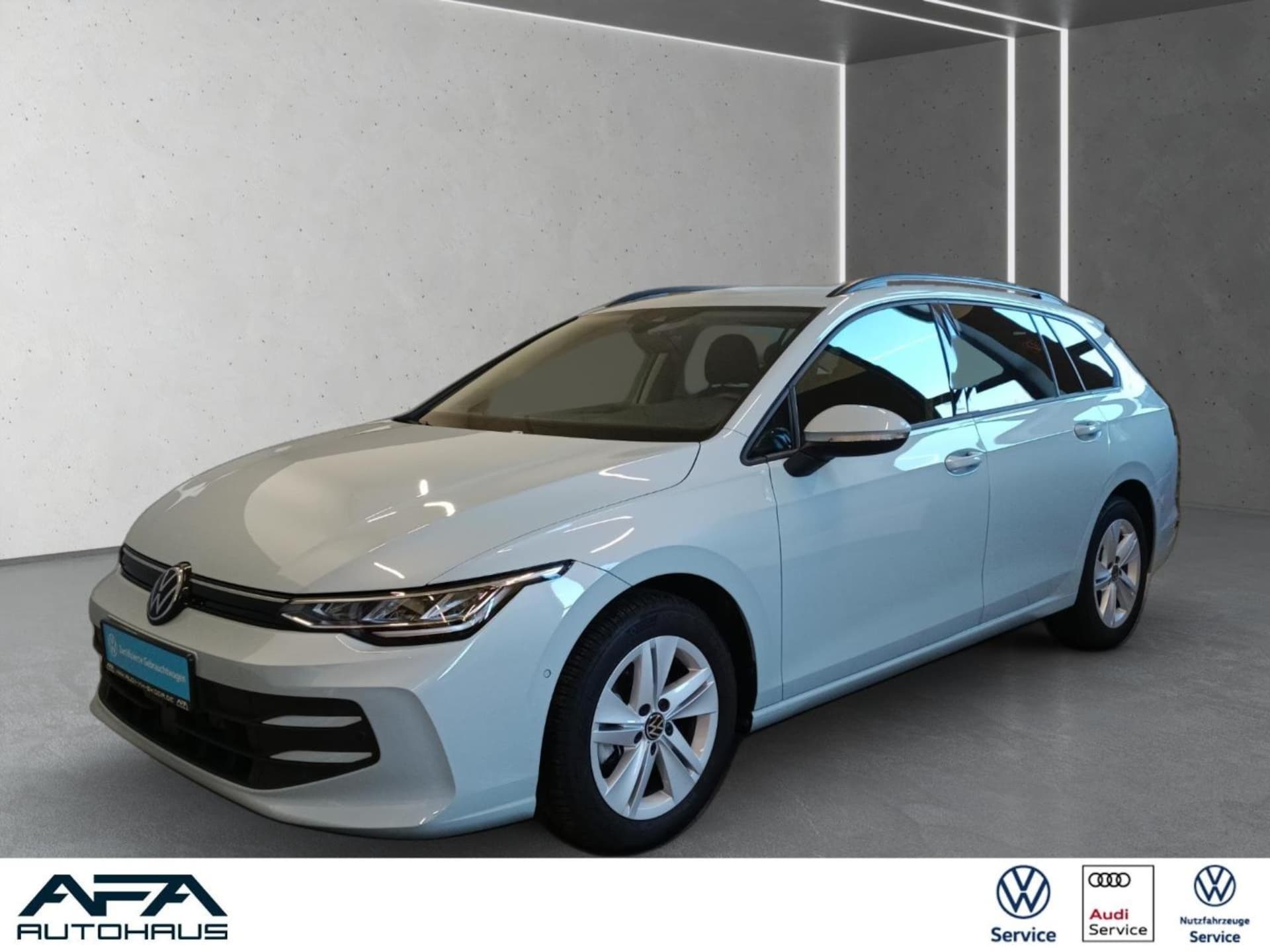 Volkswagen Golf Variant Life