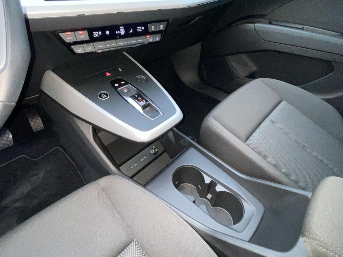 Image about Audi Q4 e-tron 40 e-tron