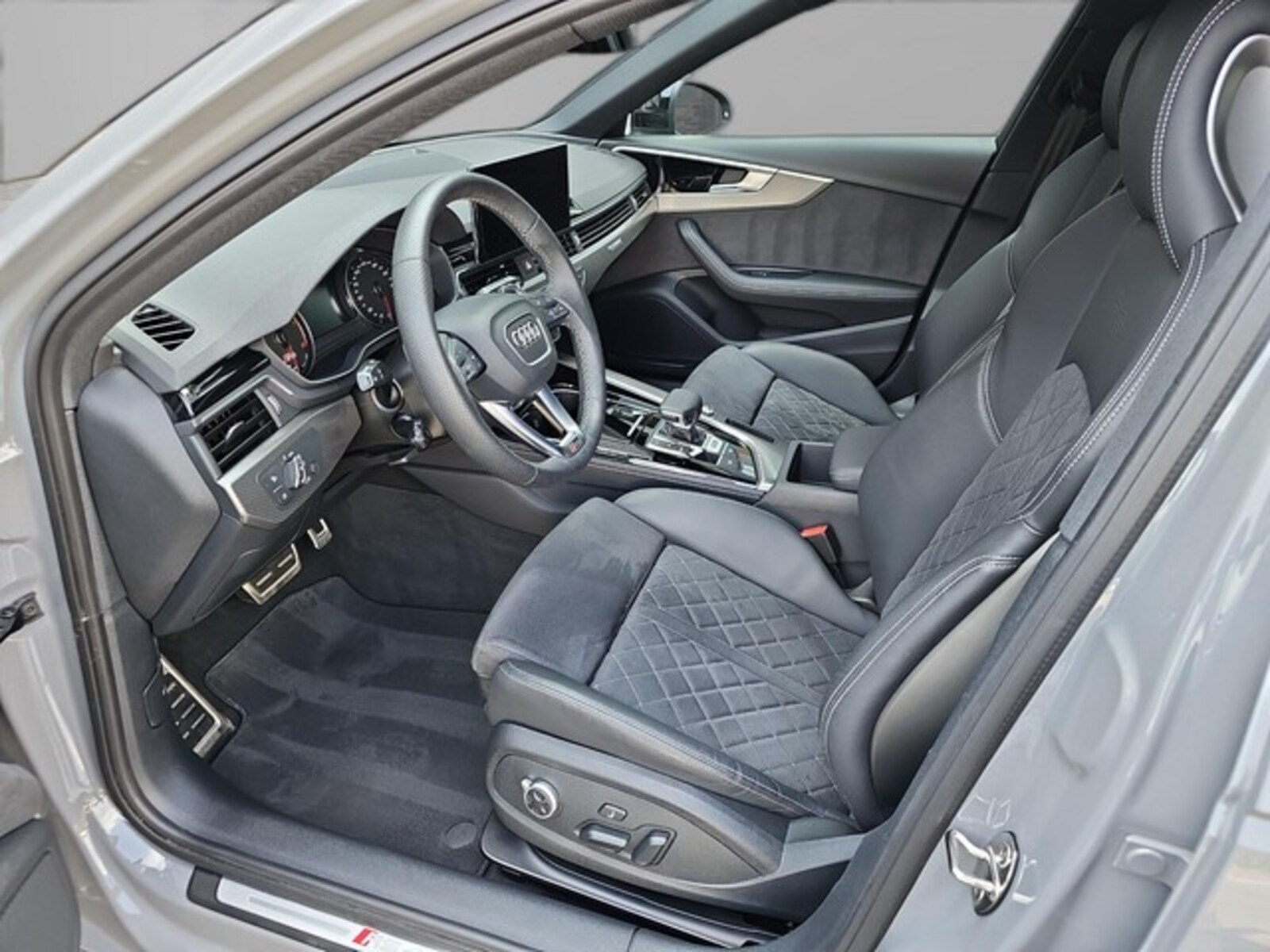 Audi RS 4 Avant – Bild 10