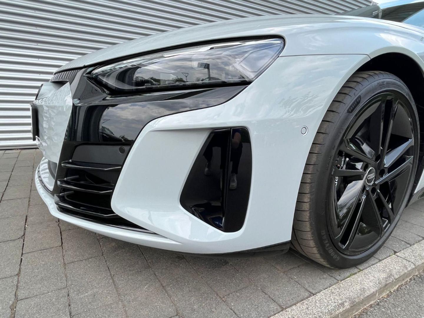 Image about Audi e-tron GT e-tron quattro