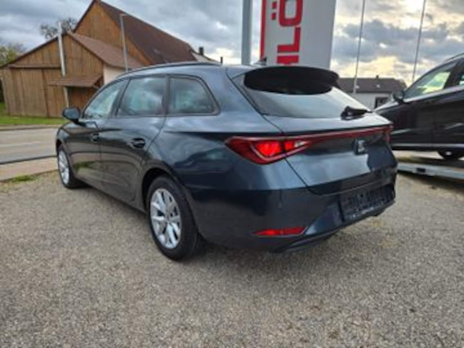SEAT Leon Sportstourer – Bild 2