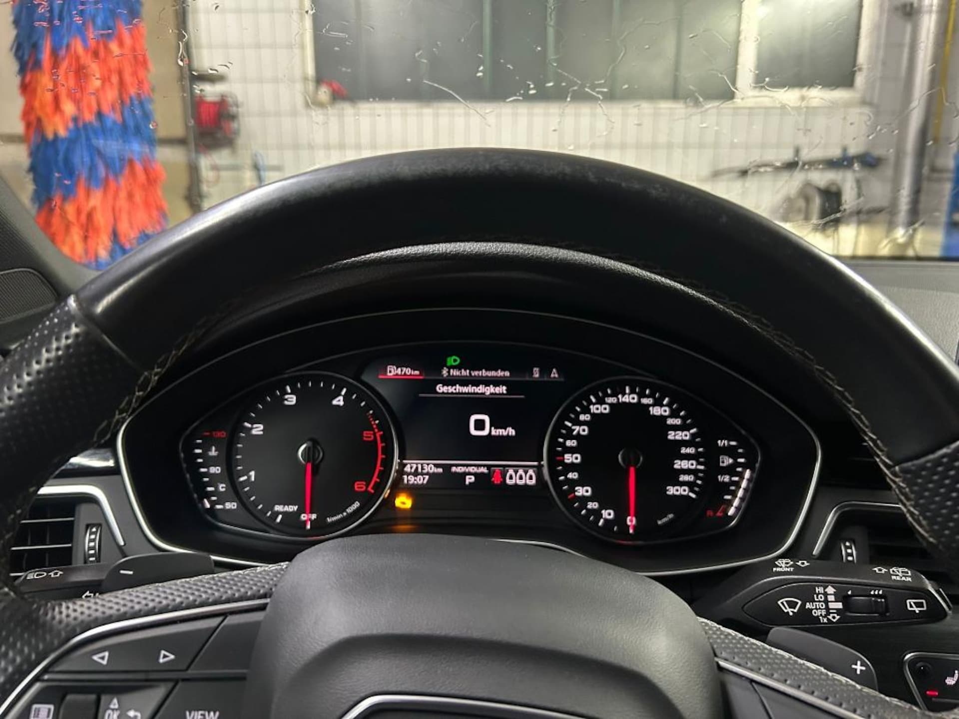 Audi A4 Avant S line