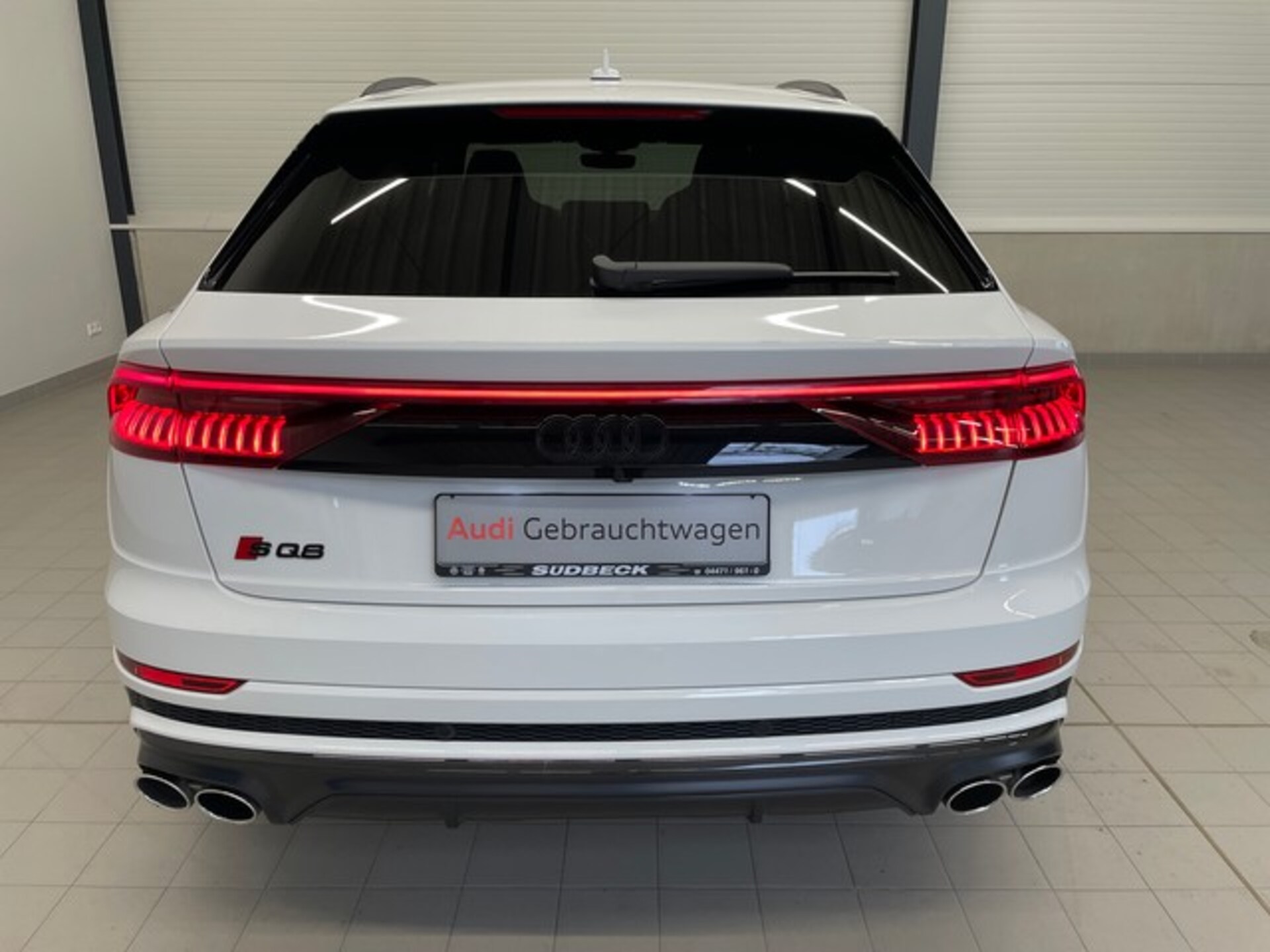 Audi SQ8 SUV