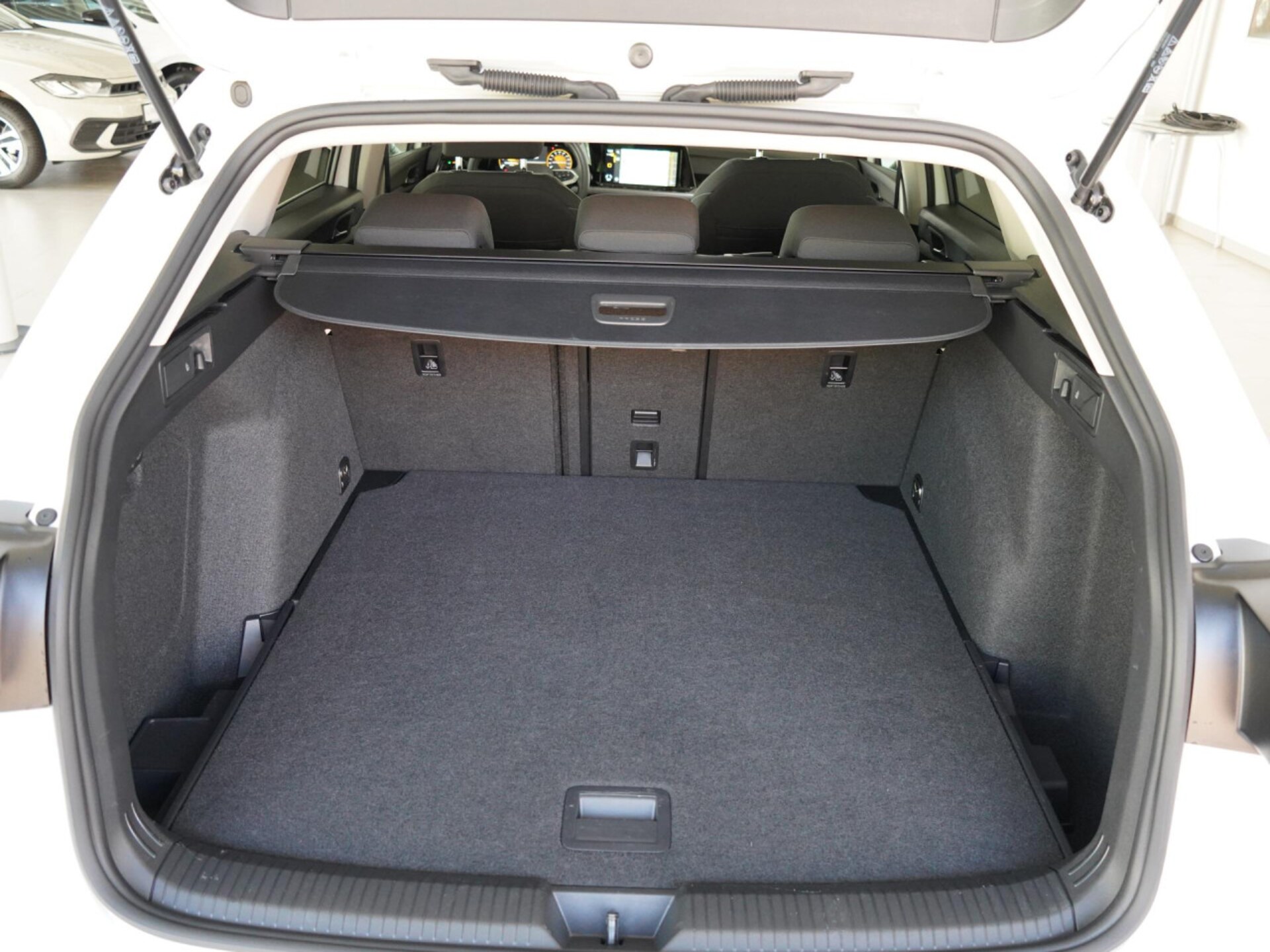 Volkswagen Golf Variant Active