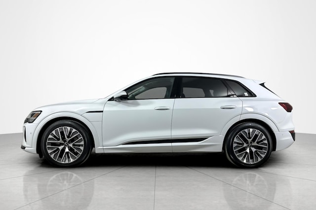 2024 Audi Q8 e-tron
