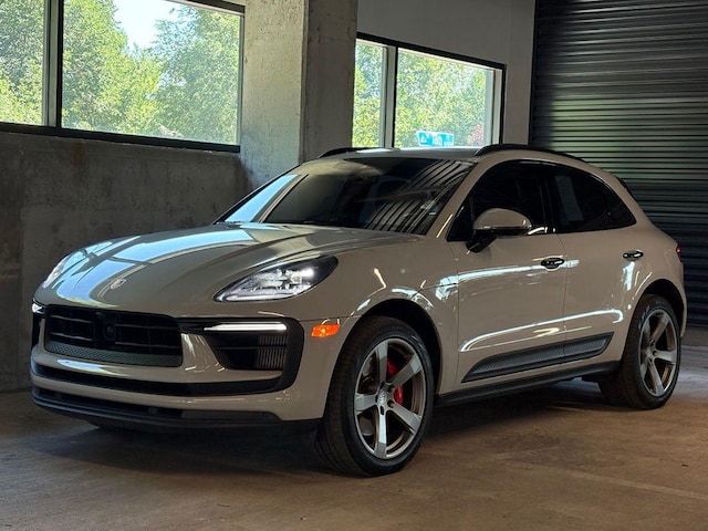 2023 Porsche Macan