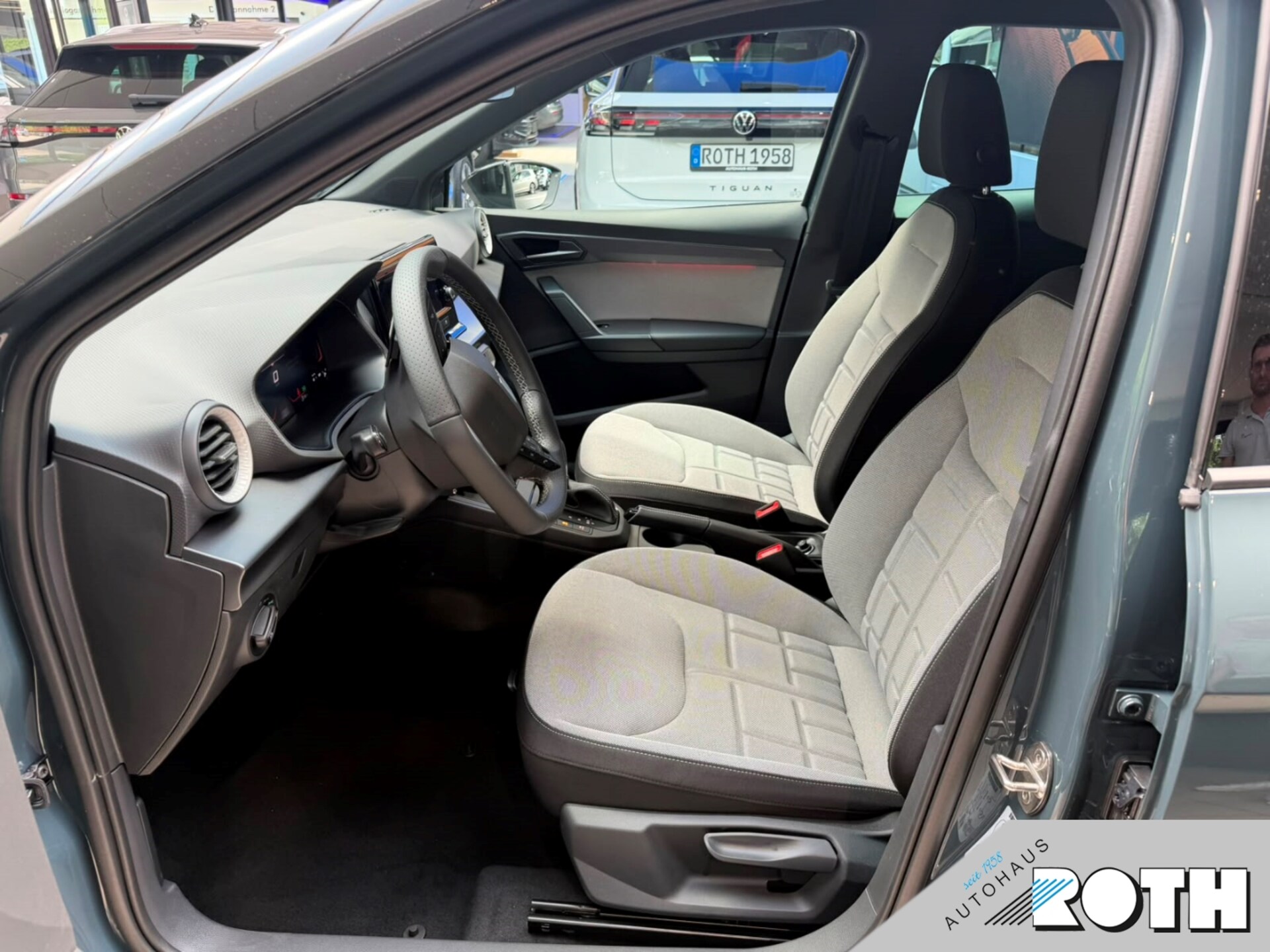 SEAT Arona FR