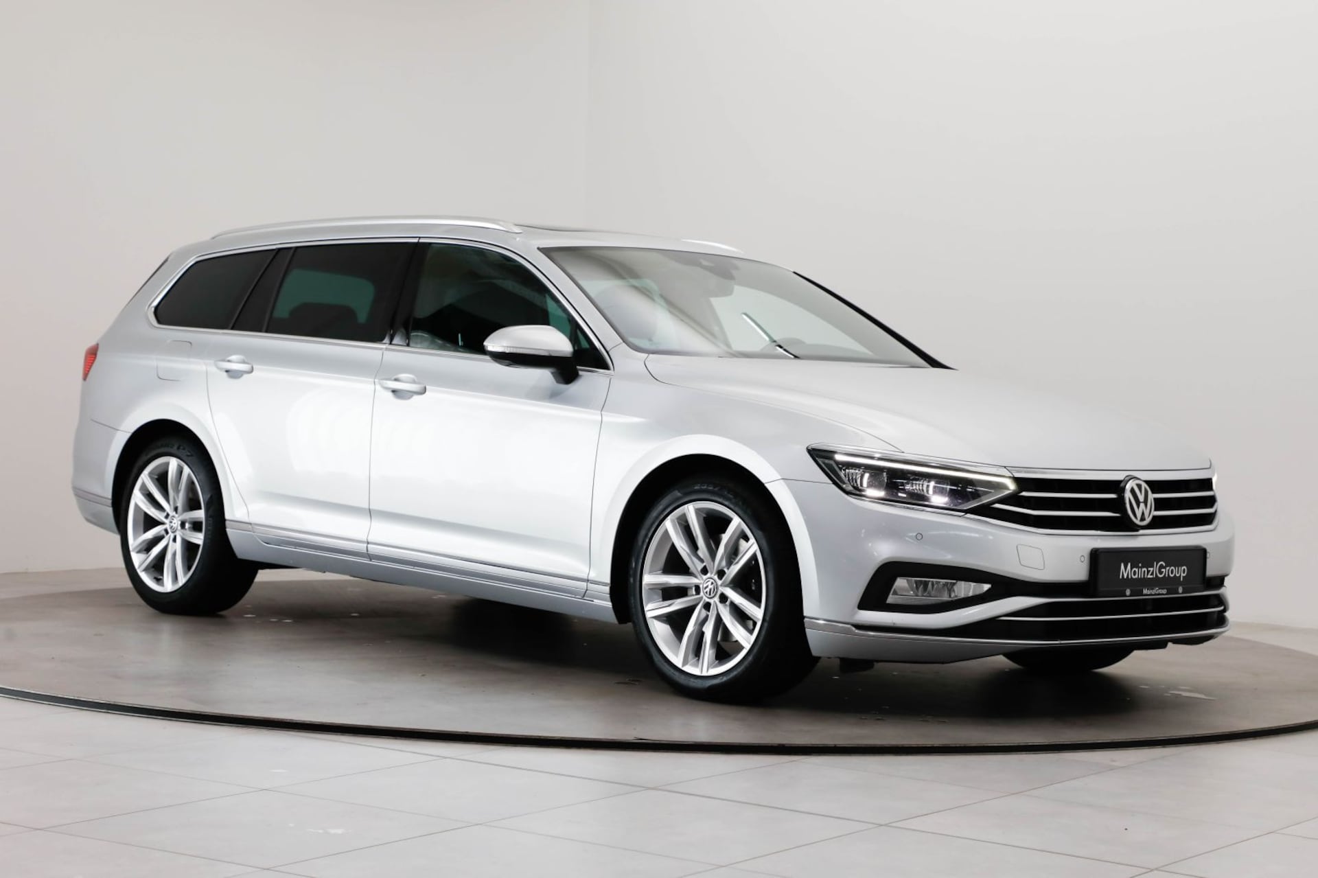 Volkswagen Passat Variant Elegance
