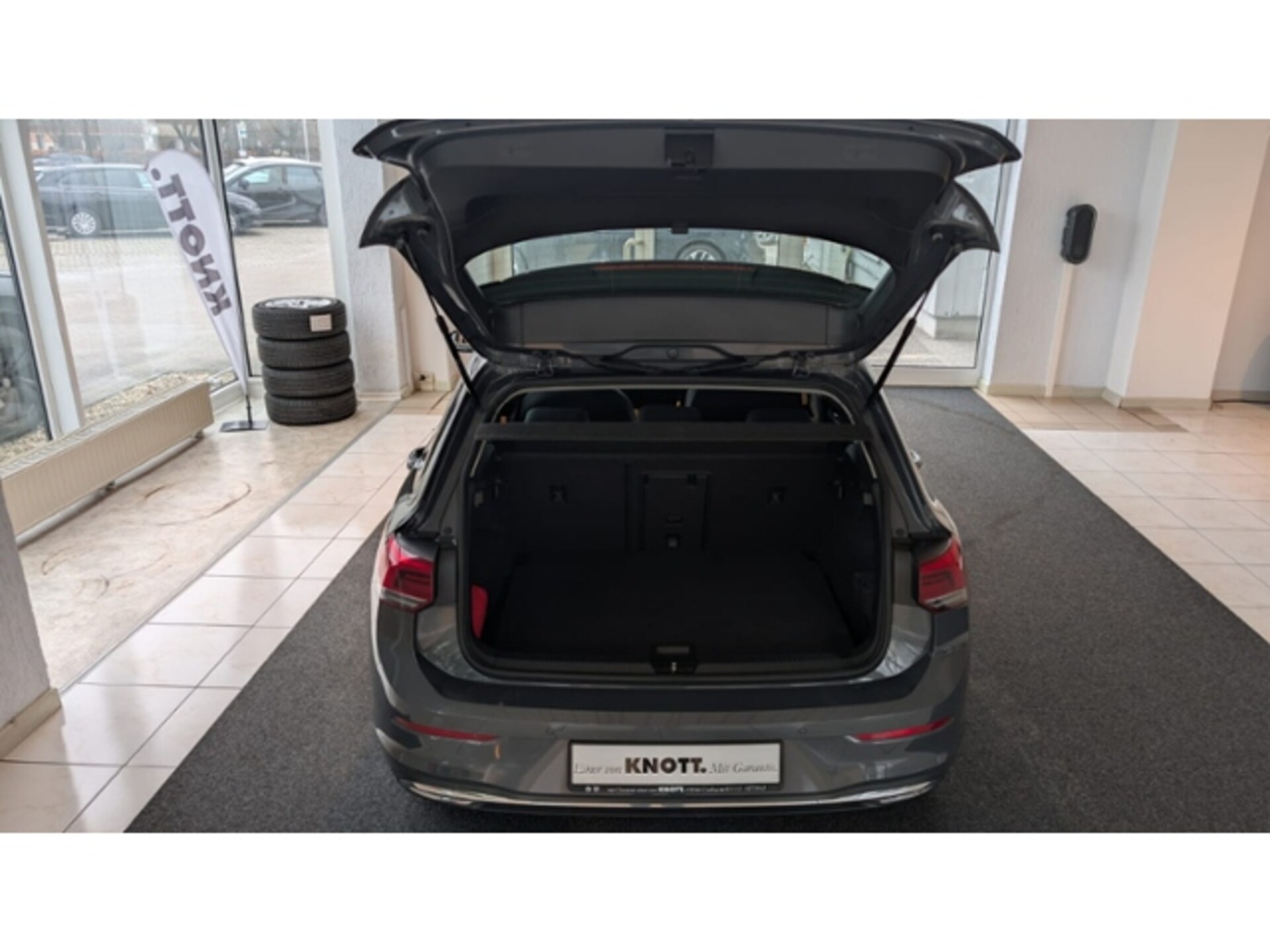 Volkswagen Golf Style