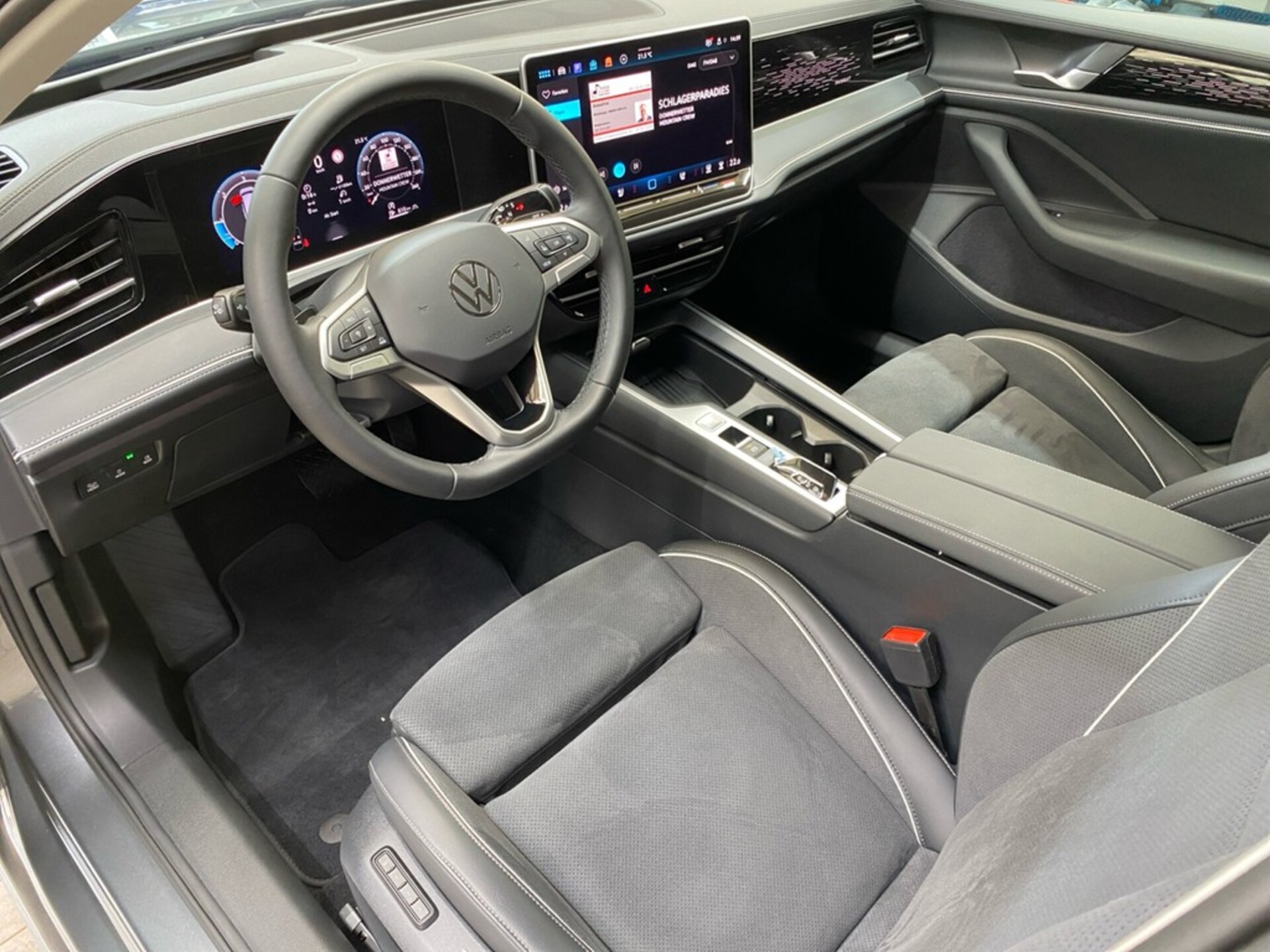 Volkswagen Passat Business