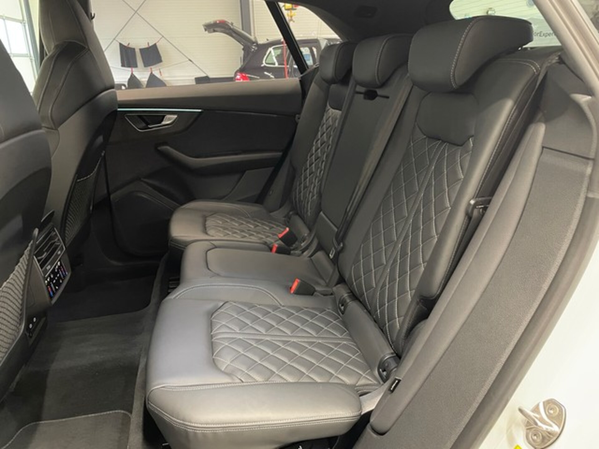 Audi SQ8 SUV