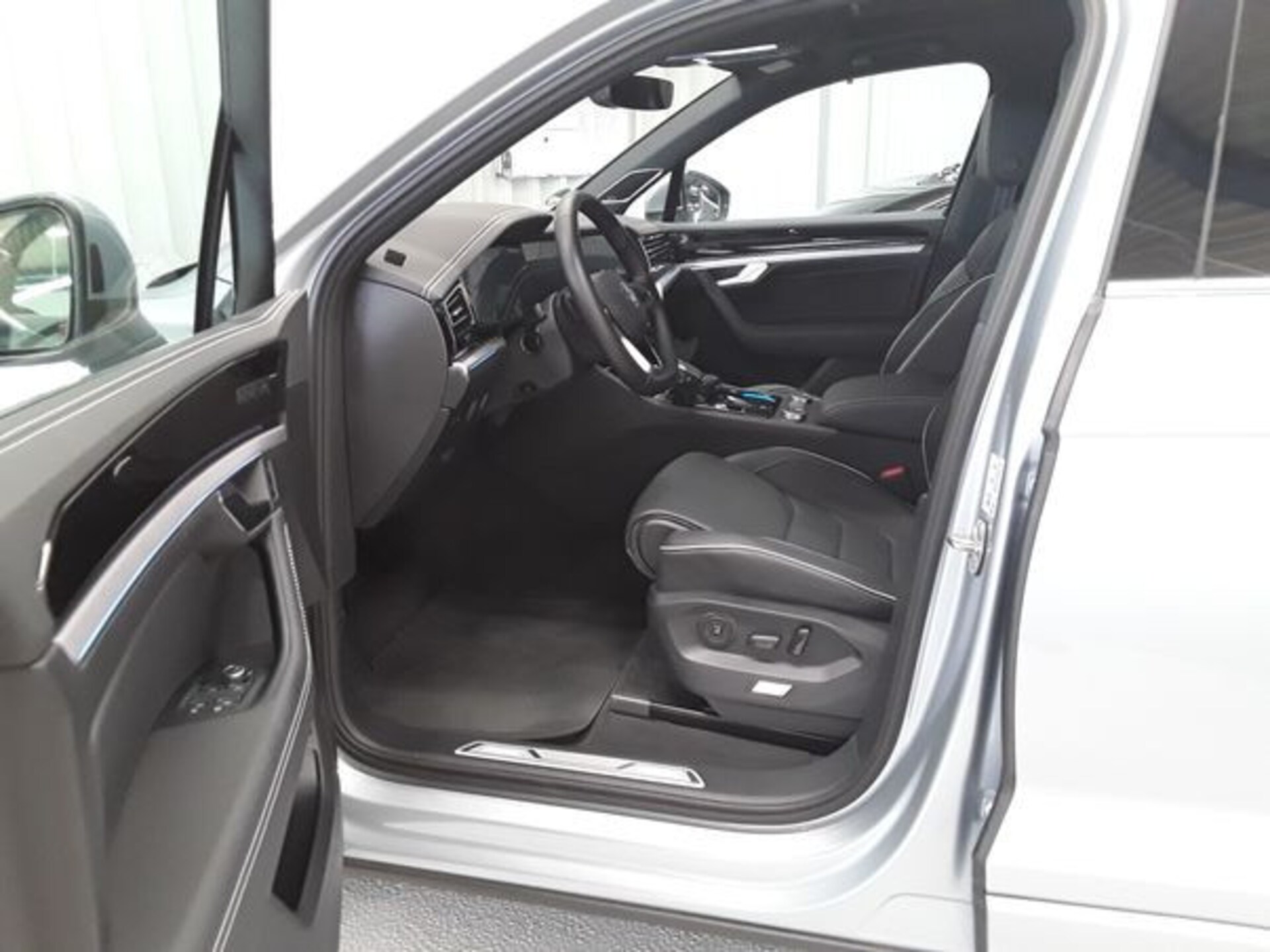 Volkswagen Touareg Elegance