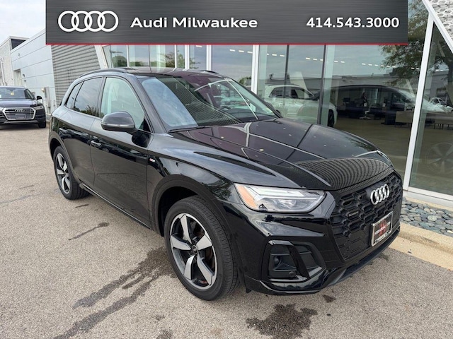 Photo of 2023 Audi Q5