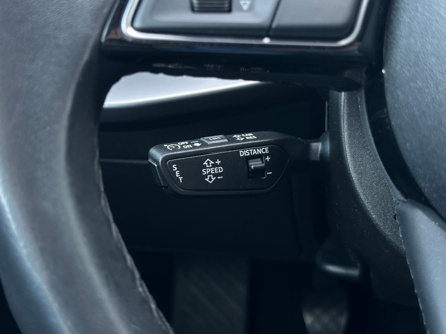 Bild über Audi A3 Sportback 30 TFSI Schaltgetriebe - für weitere Informationen kontaktieren Sie den Audi Partner