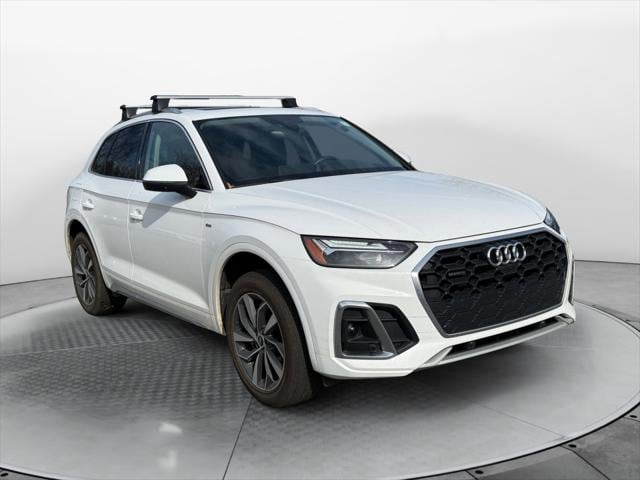 2023 Audi Q5 Premium Plus's photo