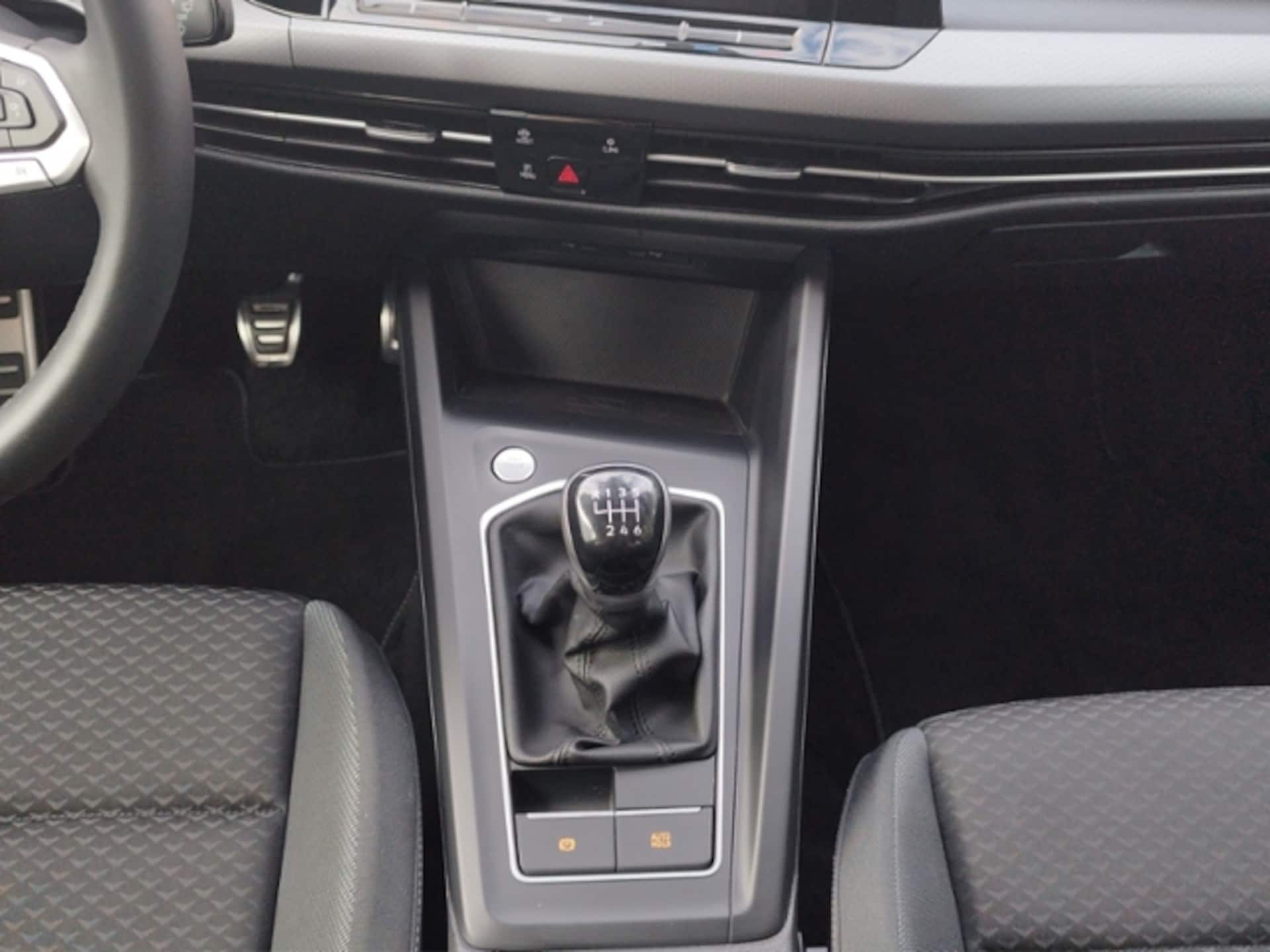 Volkswagen Golf Active