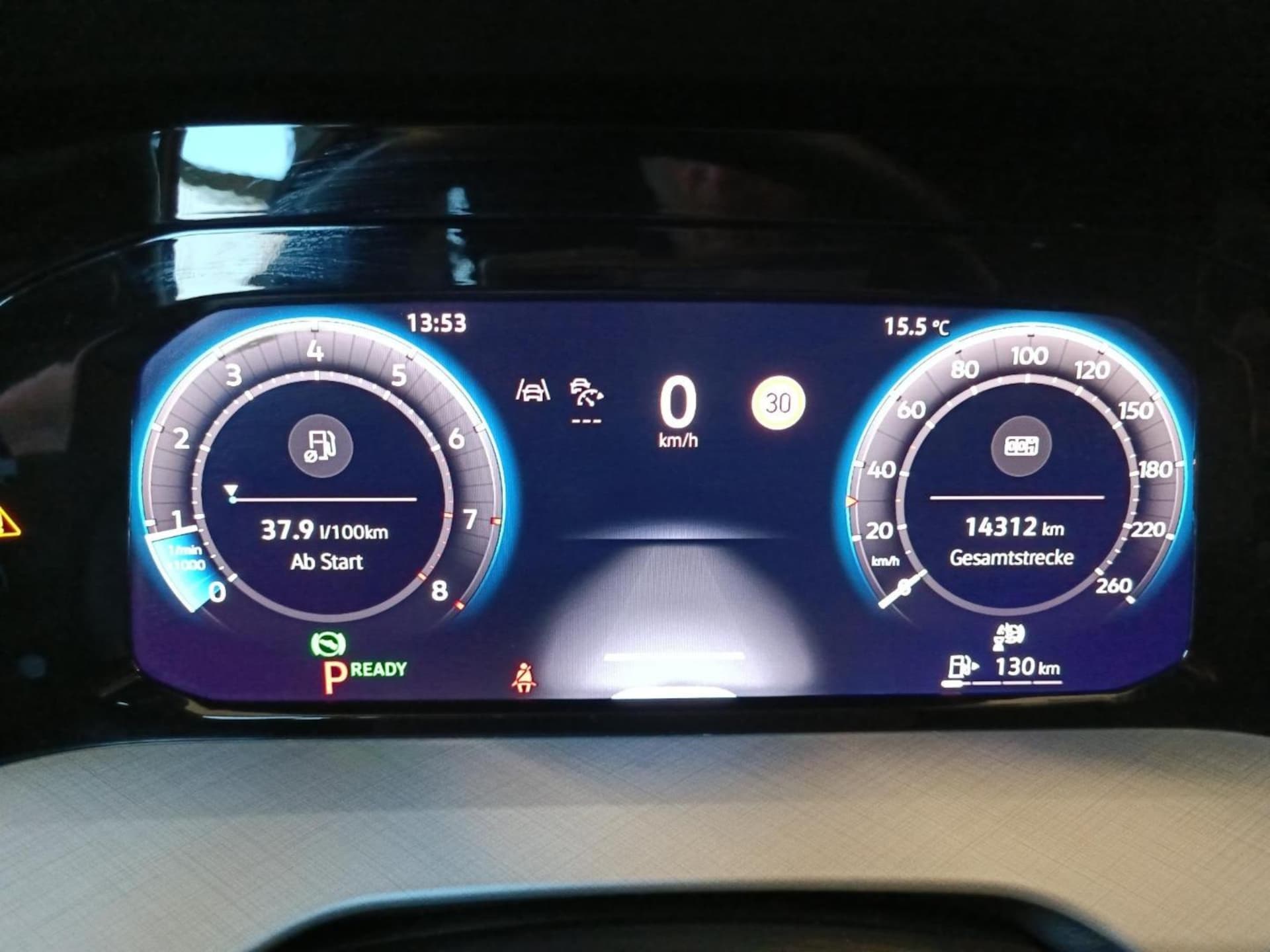 Volkswagen Golf Variant Life